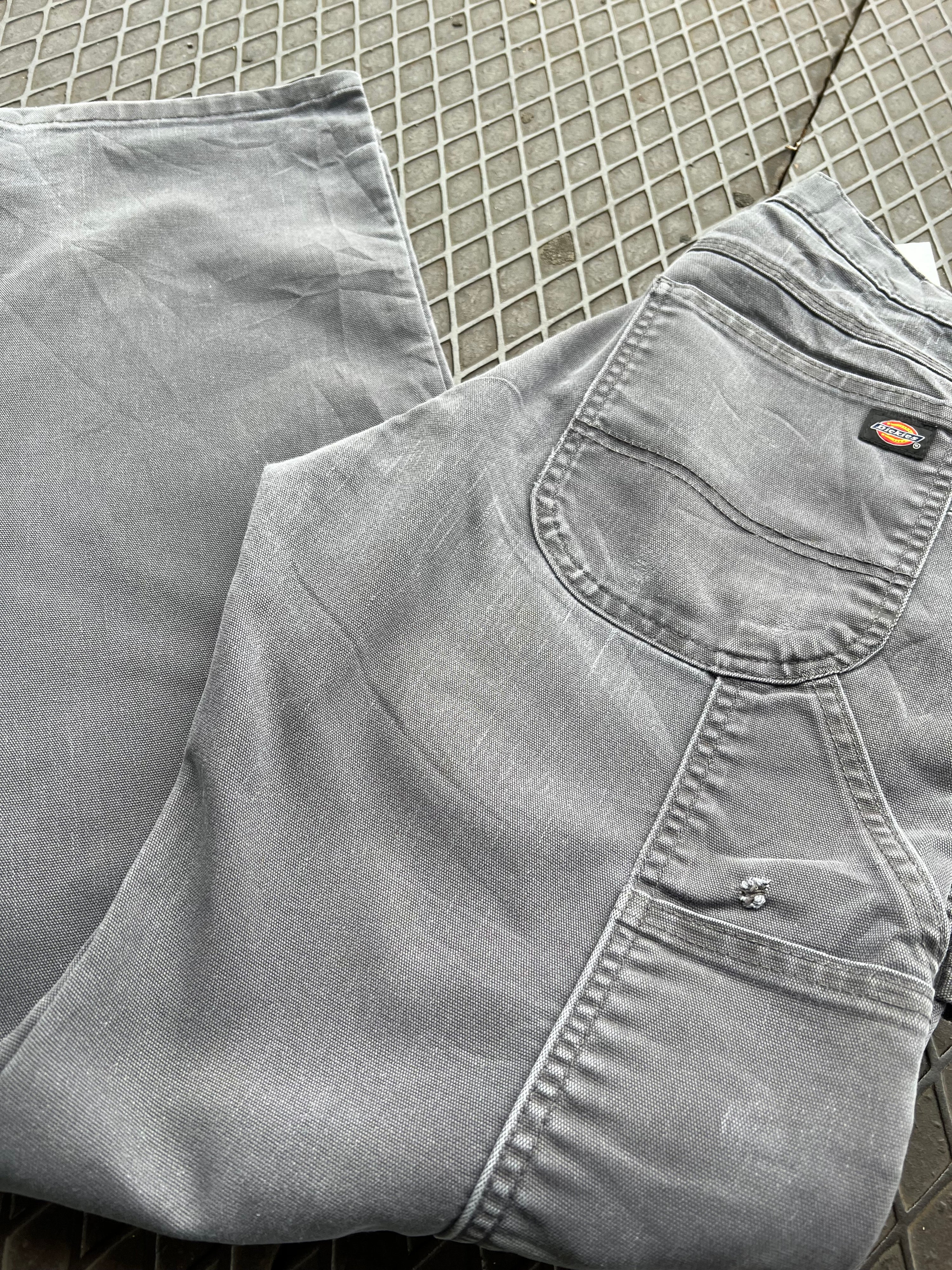 28 - Dickies Flex Grey Carpenter Pants P108