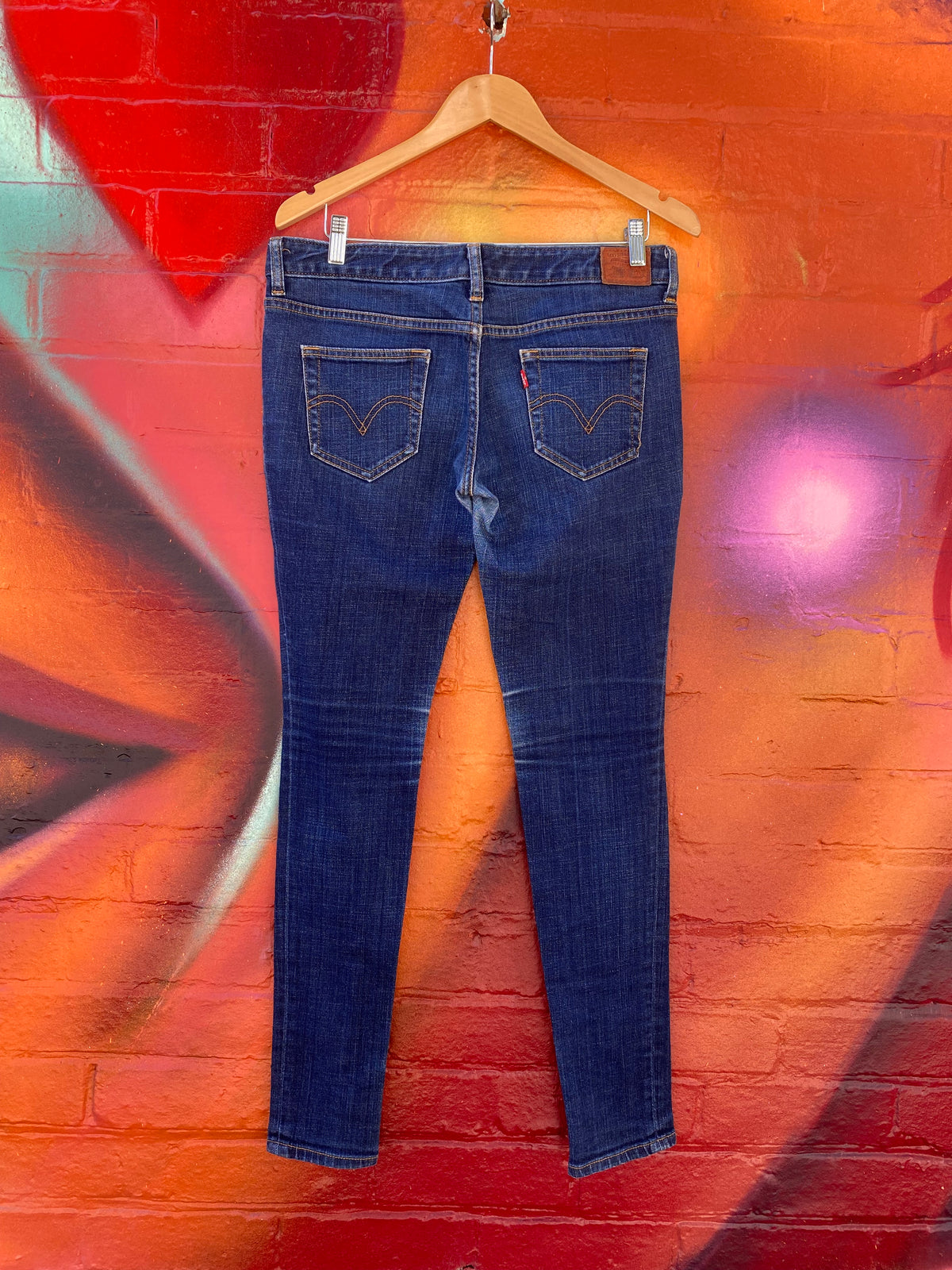 [33] Levis Extreme Skinny Leg Blue Jeans