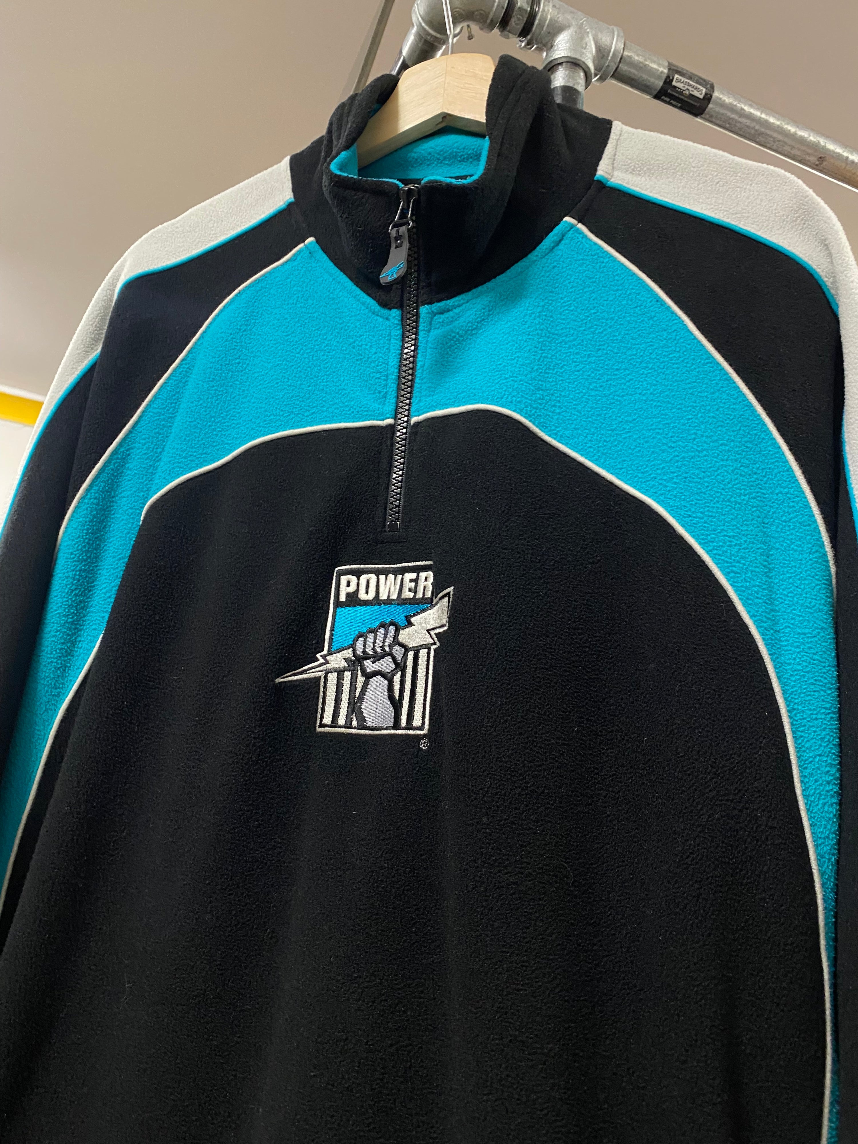 [2XL] 2000s Port Power Fleece