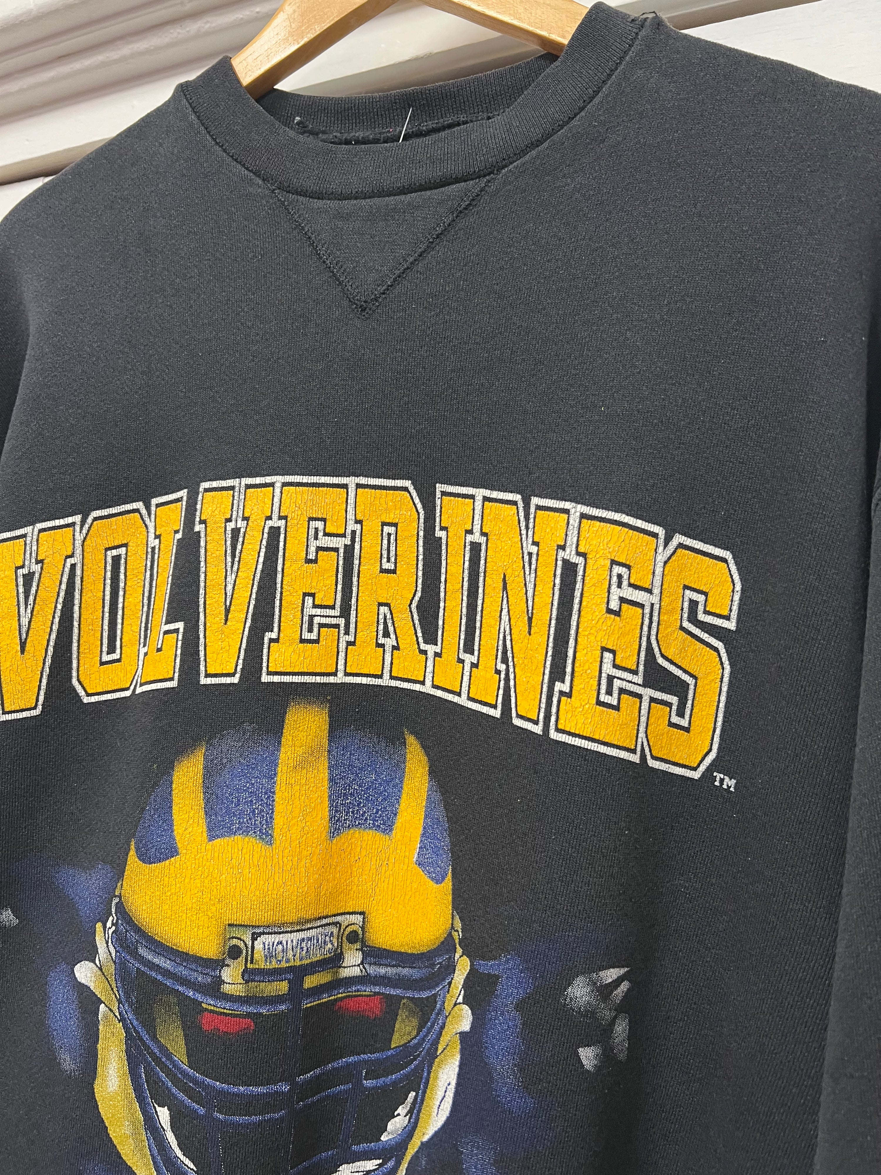 L - Vintage Wolverines Helmet Spellout