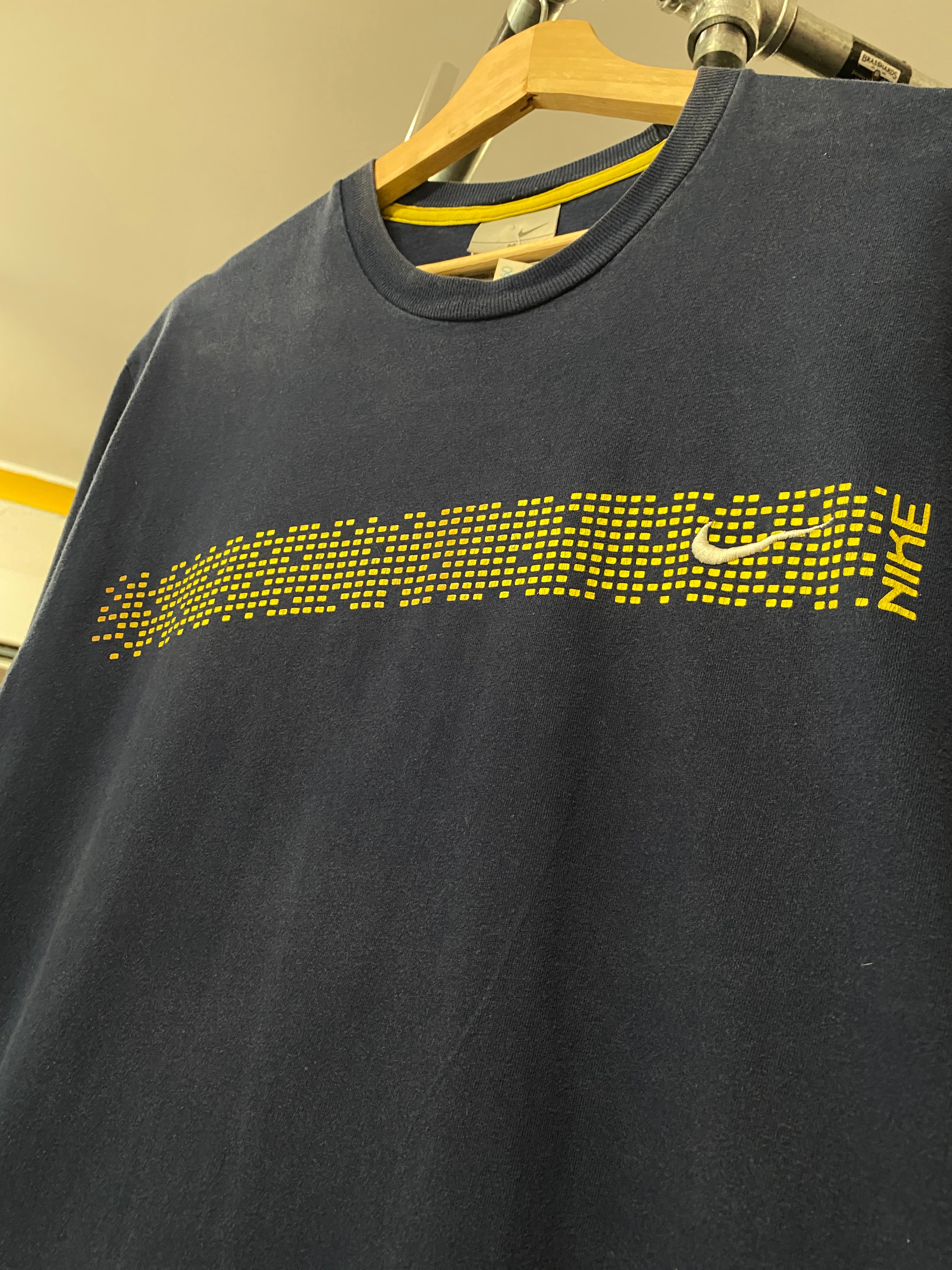 M - 2000s Nike Blue Tee Yellow Mosiac Print