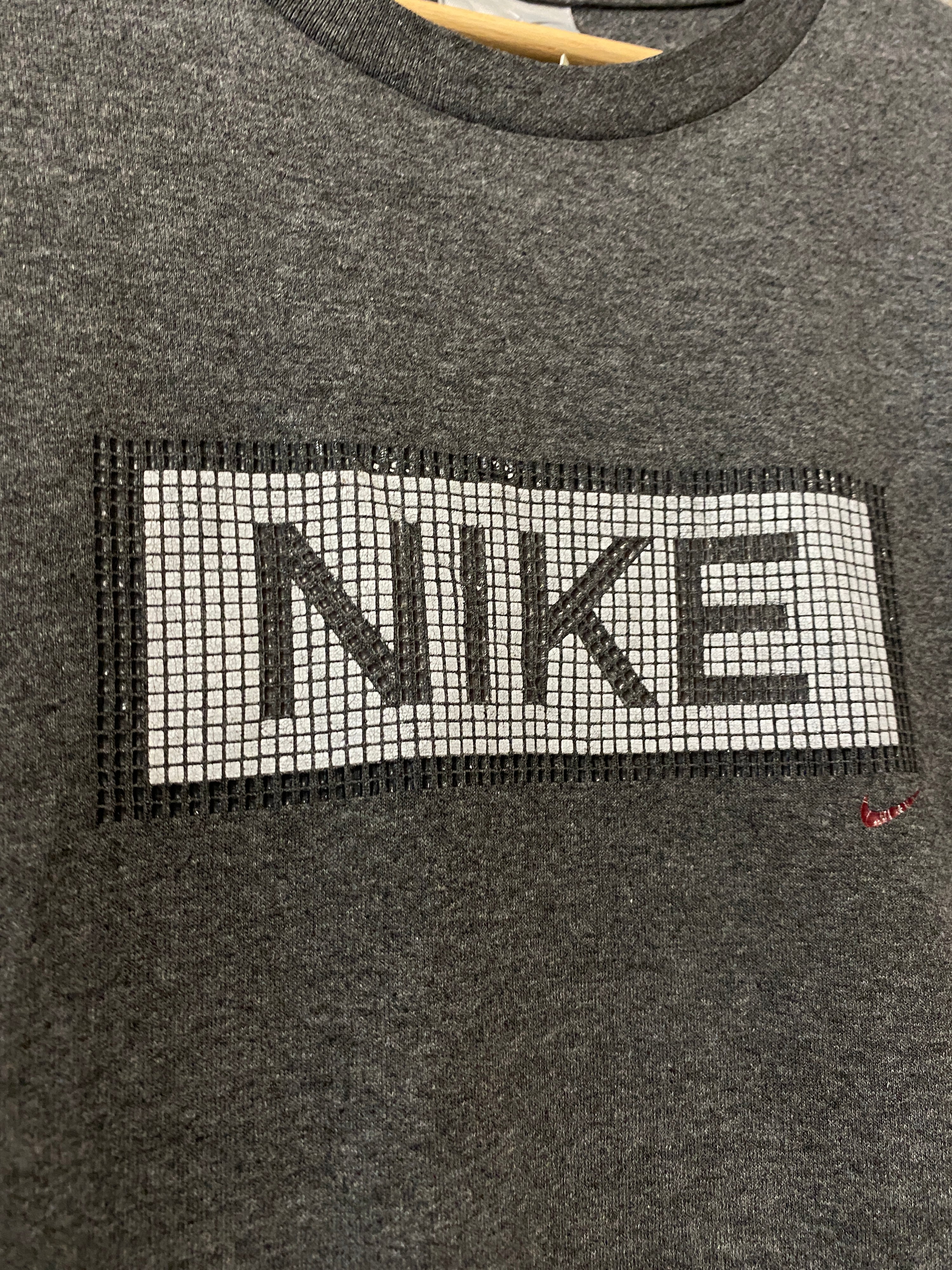 M - 2000s Nike Tile Spellout Tee