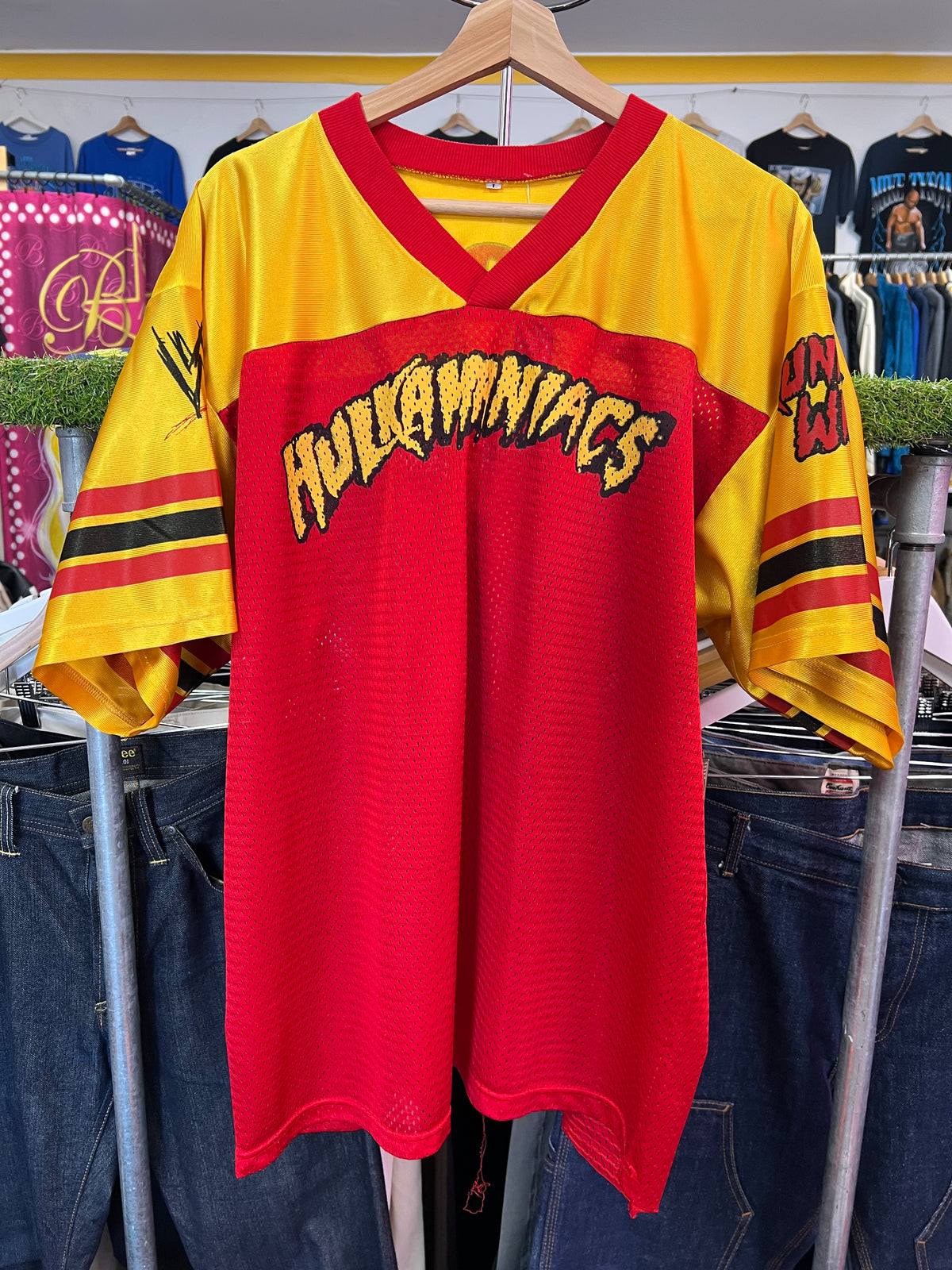 [L] 2002 WWE Hulkmaniacs Red/Yellow Jersey
