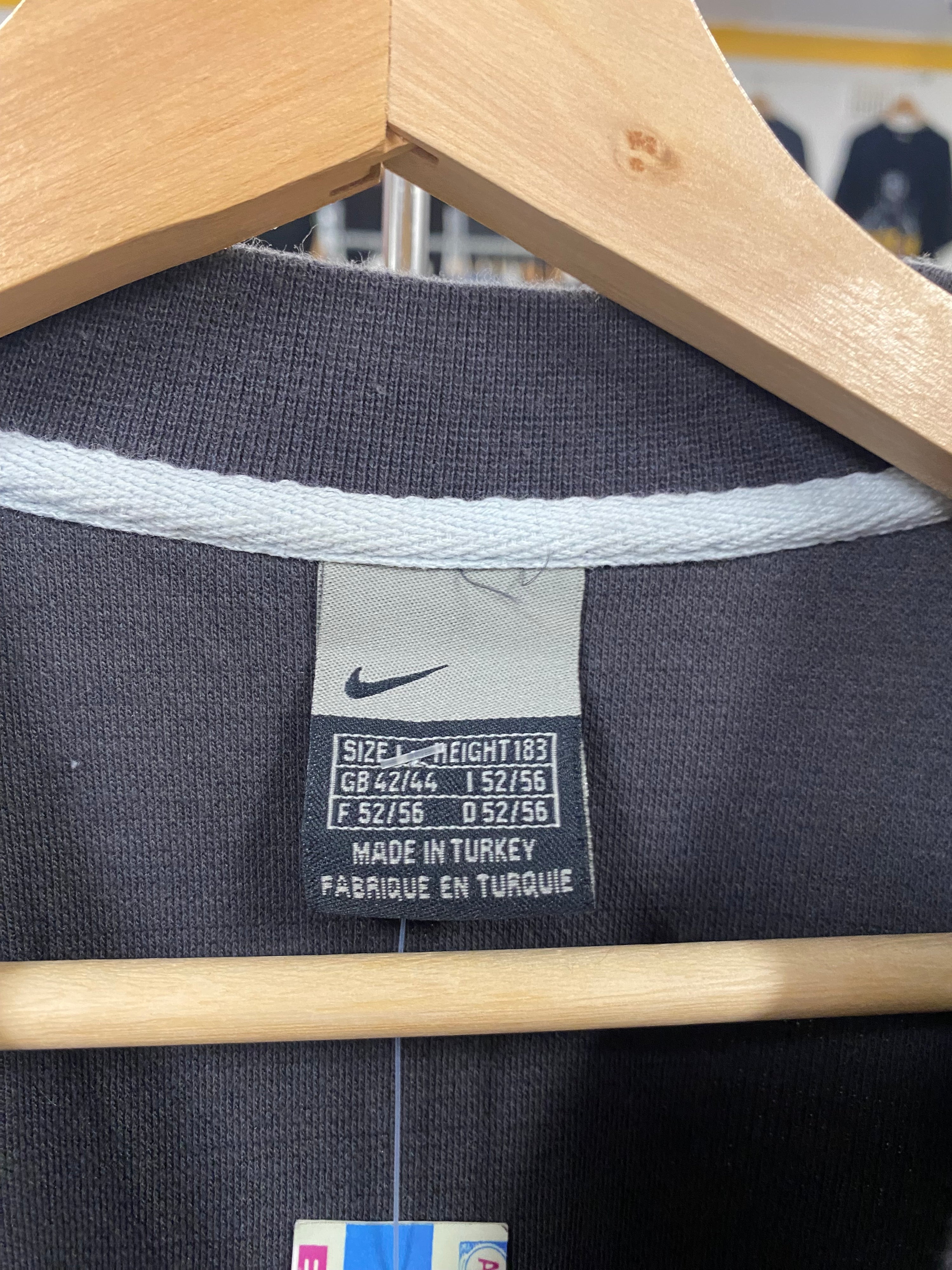 [L] Nike Steel Grey V-Neck LS