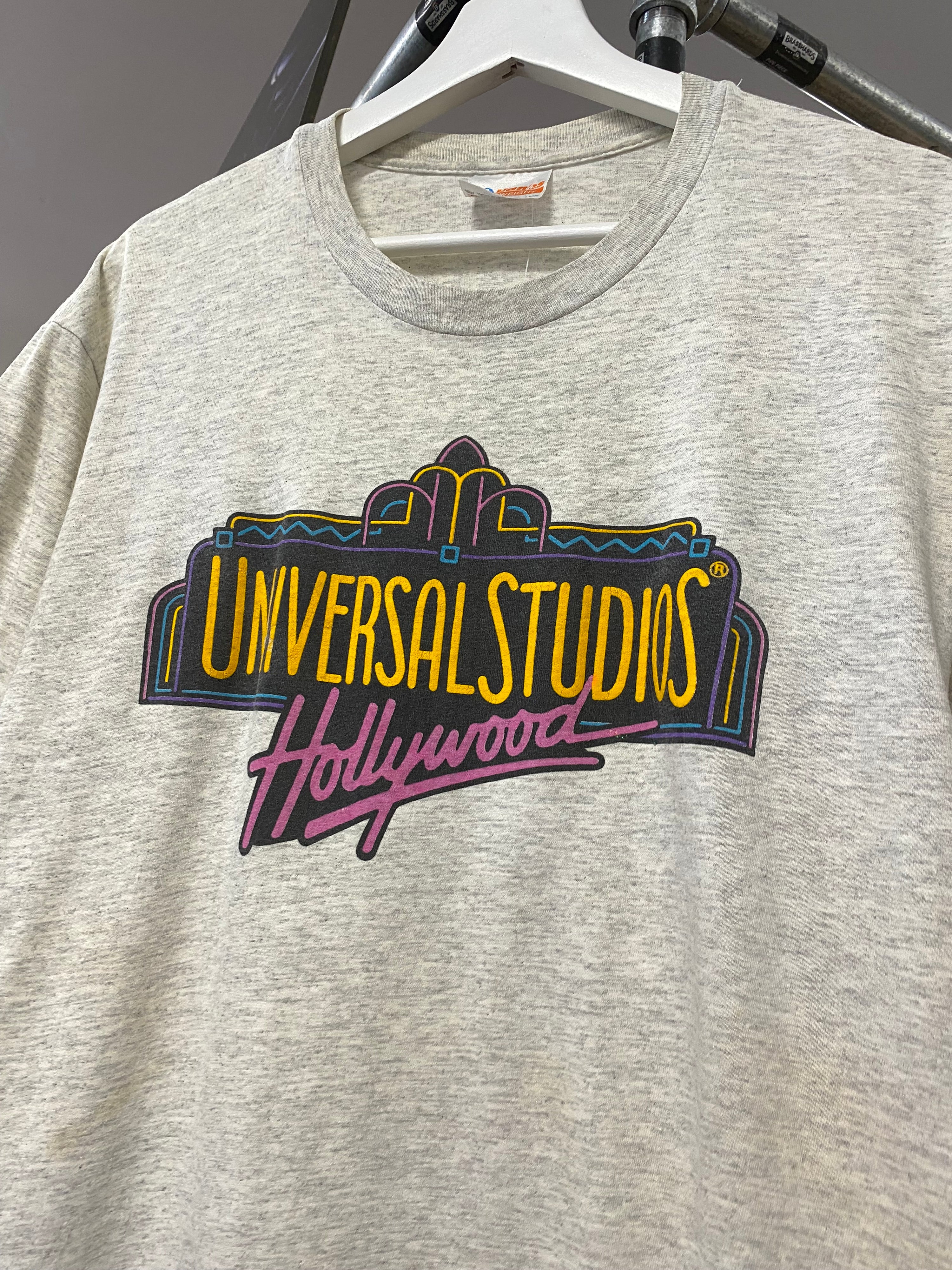 [L] 90s Universal Studios Hollywood Grey Tee