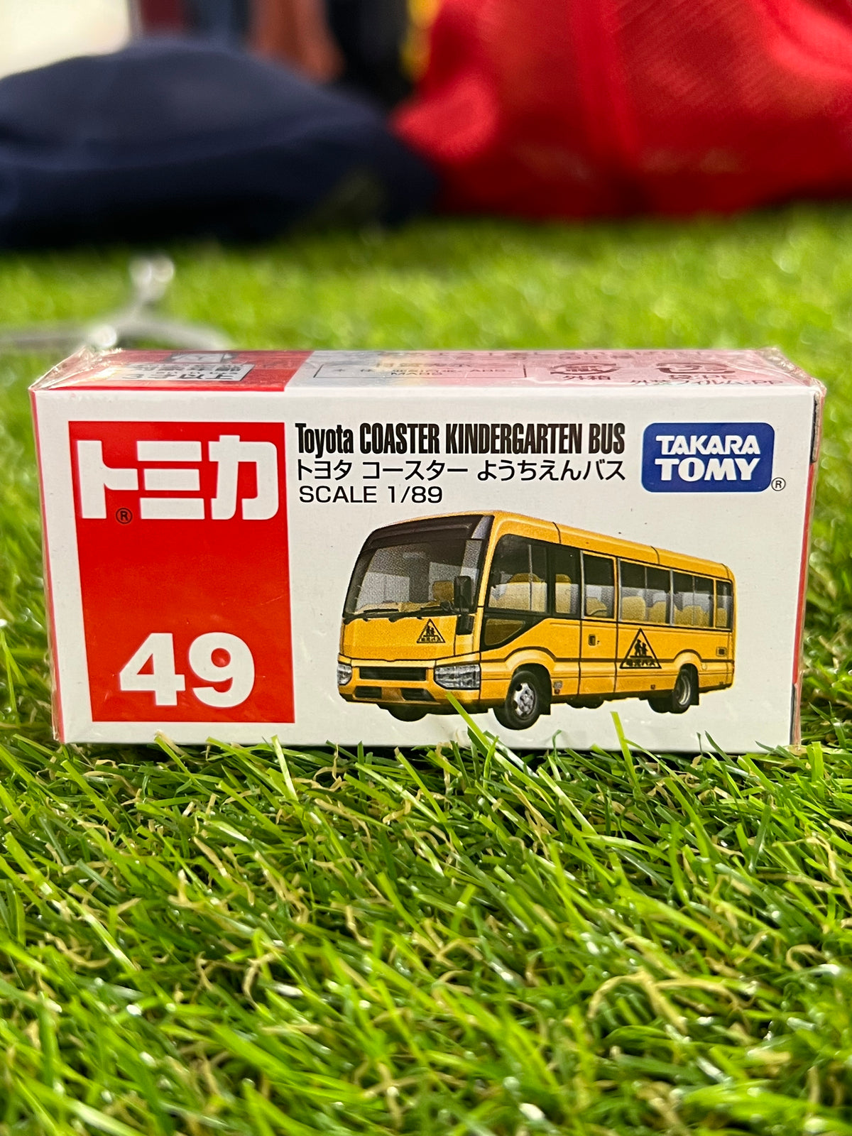 Takara Tomy 49 Toyota Coaster Kindergarten Bus