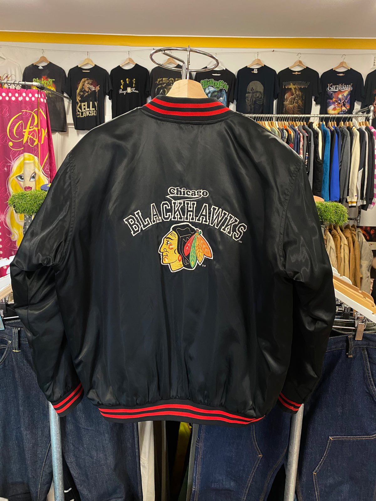 [M] Vintage Chicago Blackhawks Black Bomber Jacket