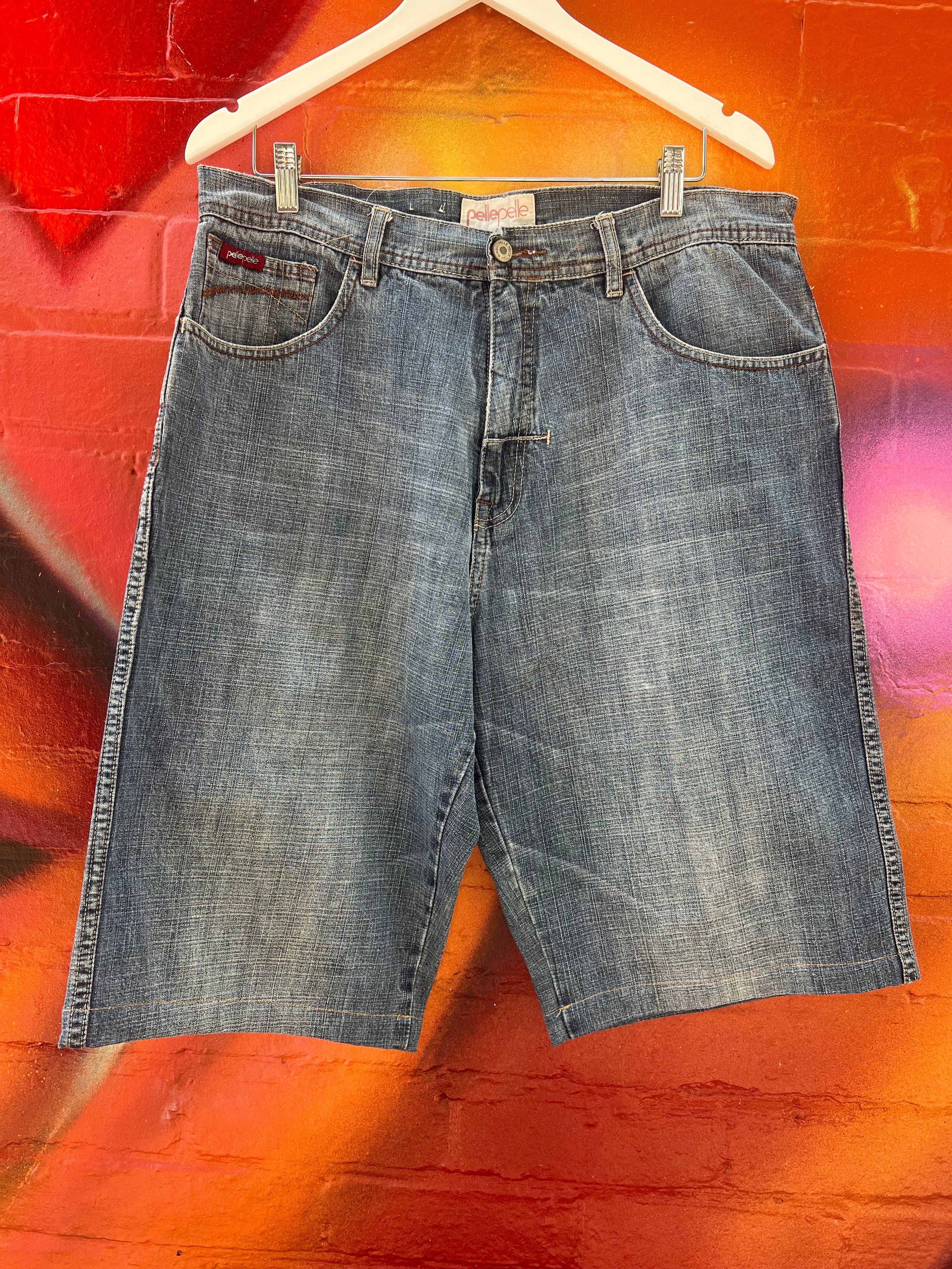 36 - Pelle Pelle Denim Shorts Lot. 0002