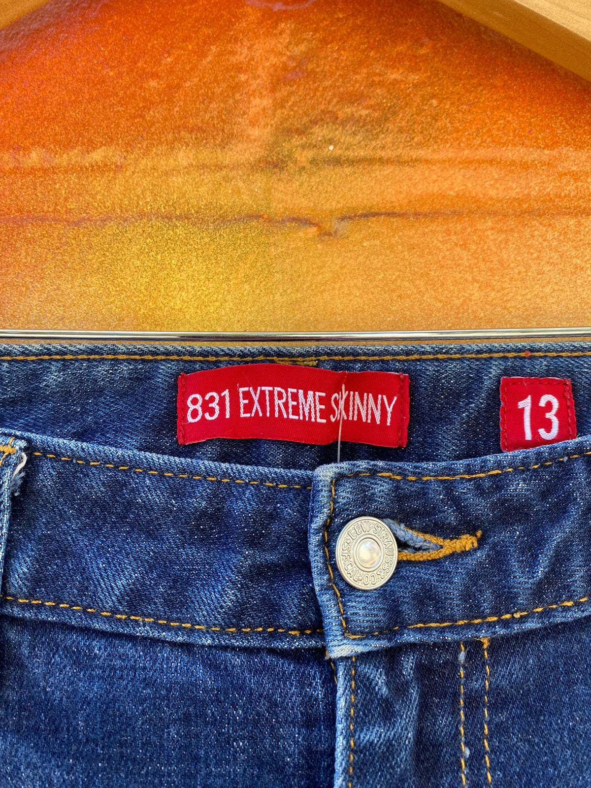 [33] Levis Extreme Skinny Leg Blue Jeans