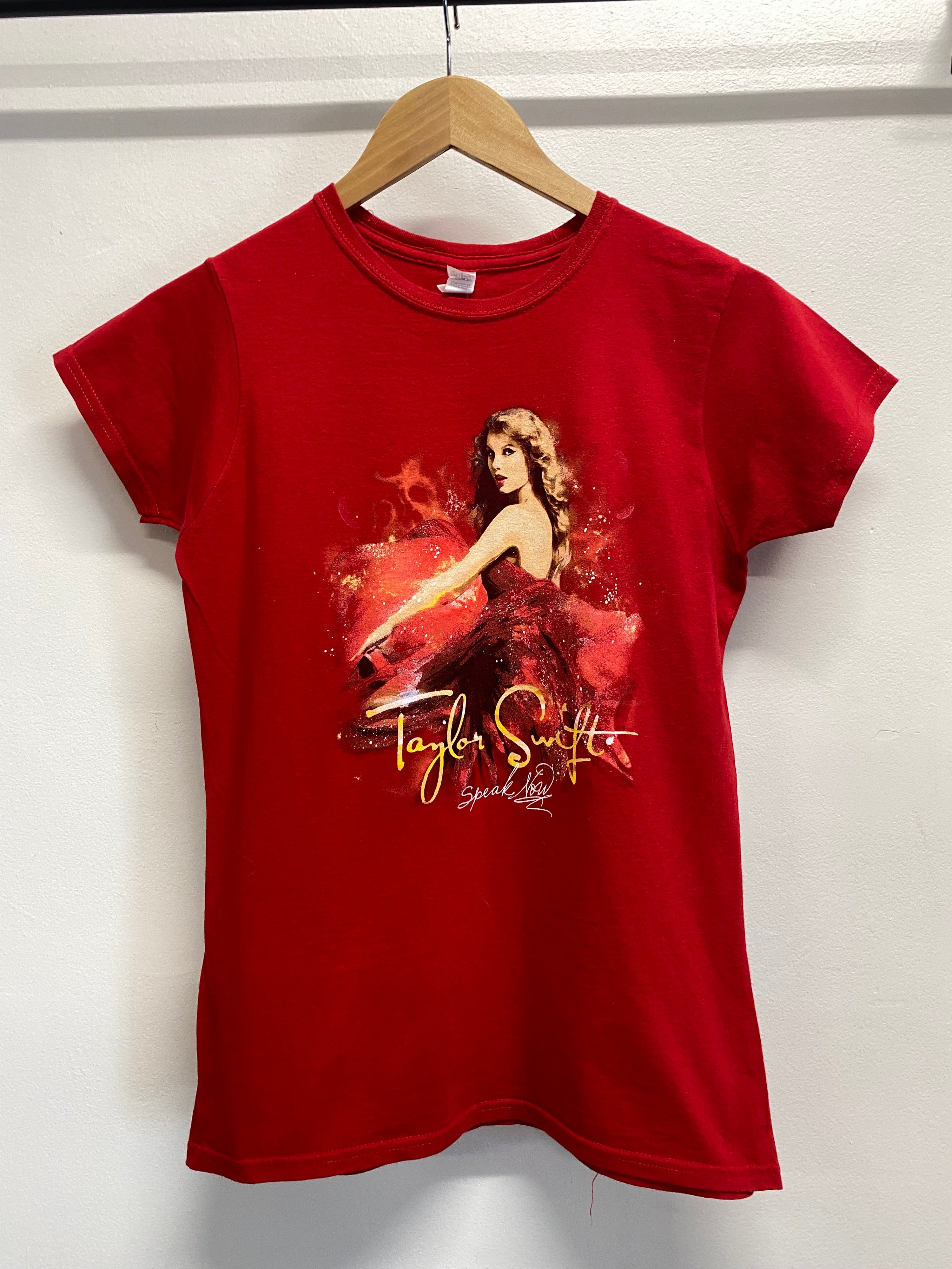[L] Ladies Taylor Swift: Speak Now DS Red Tee
