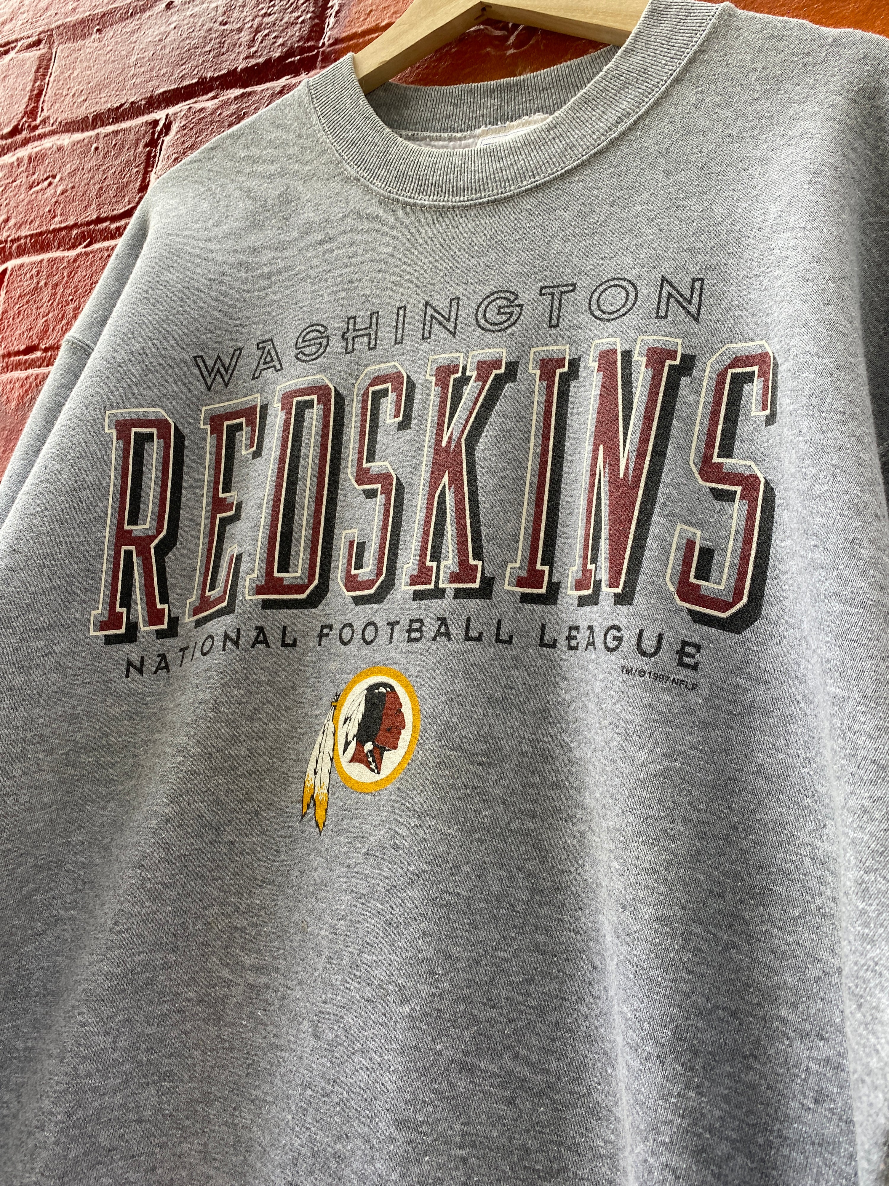 L - 1997 Washington Redskins Pro Player Grey Jumper