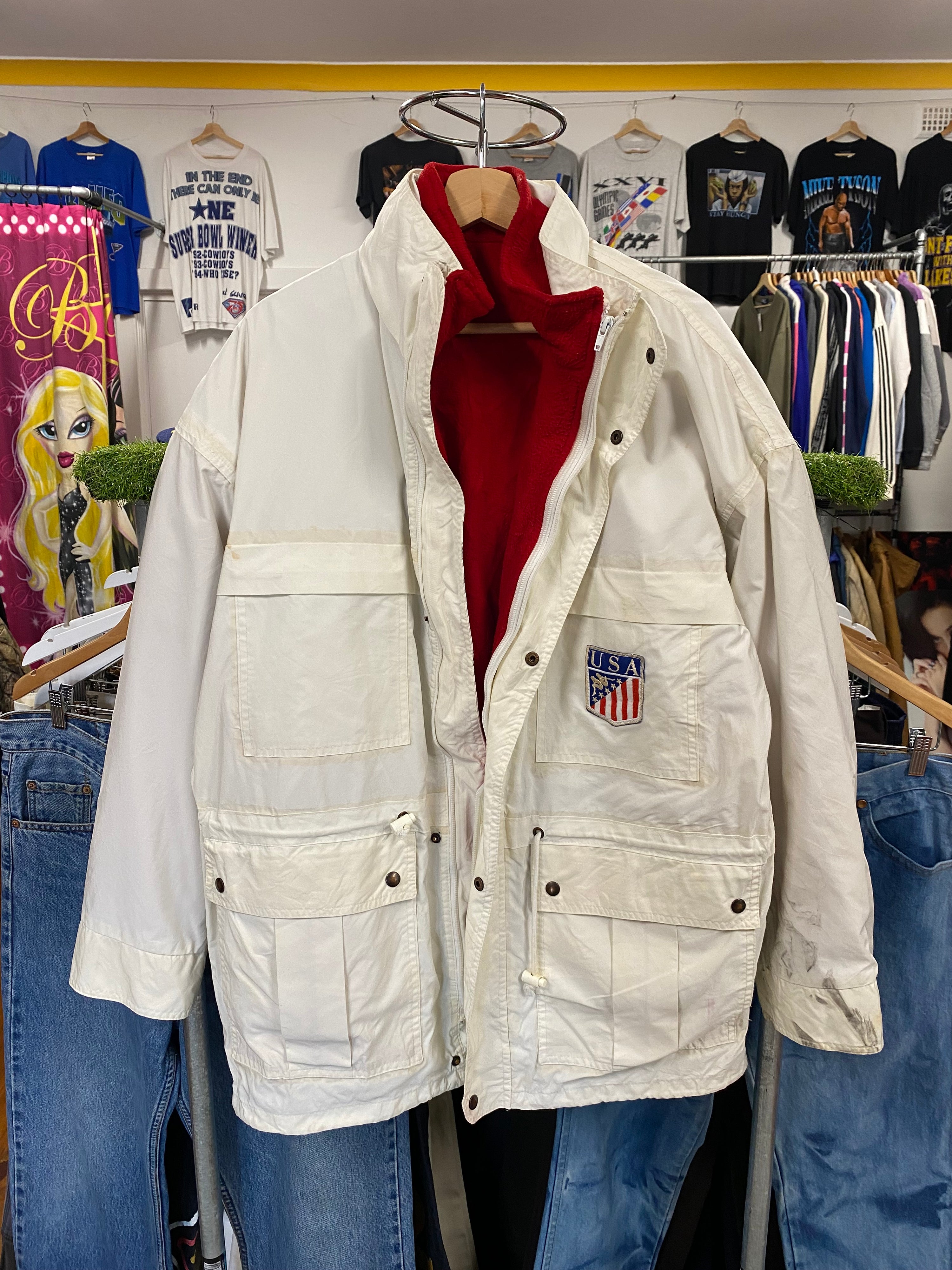 [L] Kappa x USA White Jacket/Red Interior (Broken Zip)