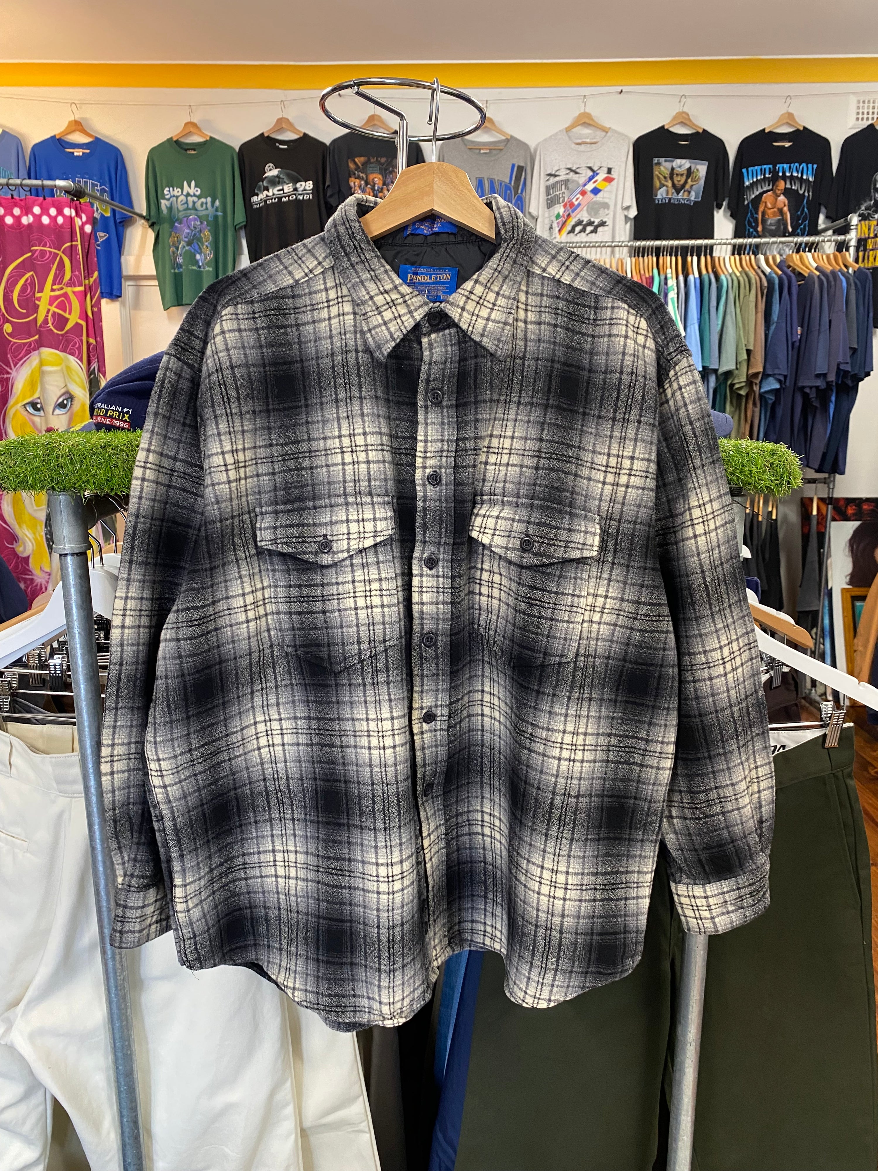 [L] Vintage Pendleton Wool Long Sleeve Button Up