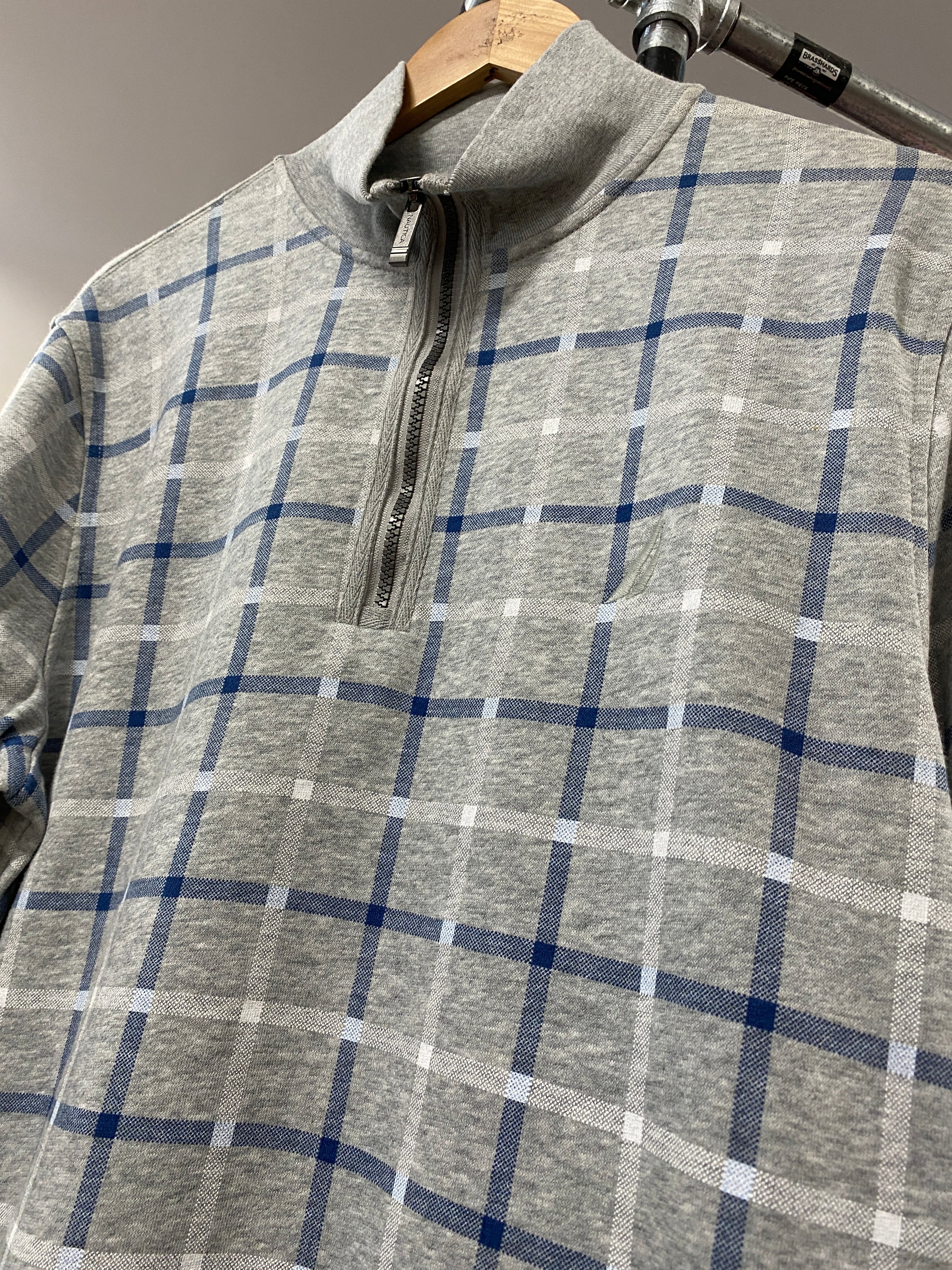 L - Nautica Grey 1/4 Zip Blue/White Lined Check Jumper