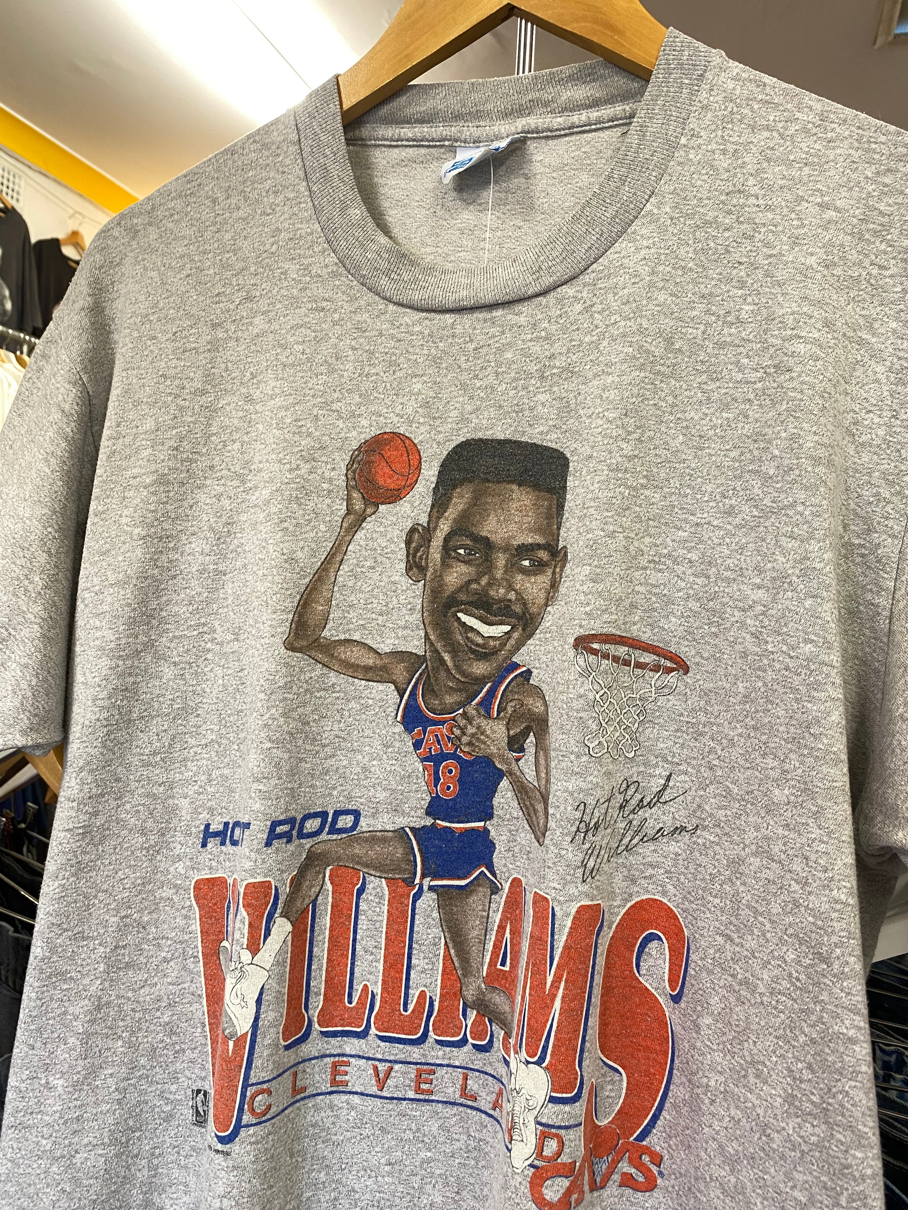 [XL] Late 1980s Hot Rod Williams Cleveland Cavs Caricature Tshirt