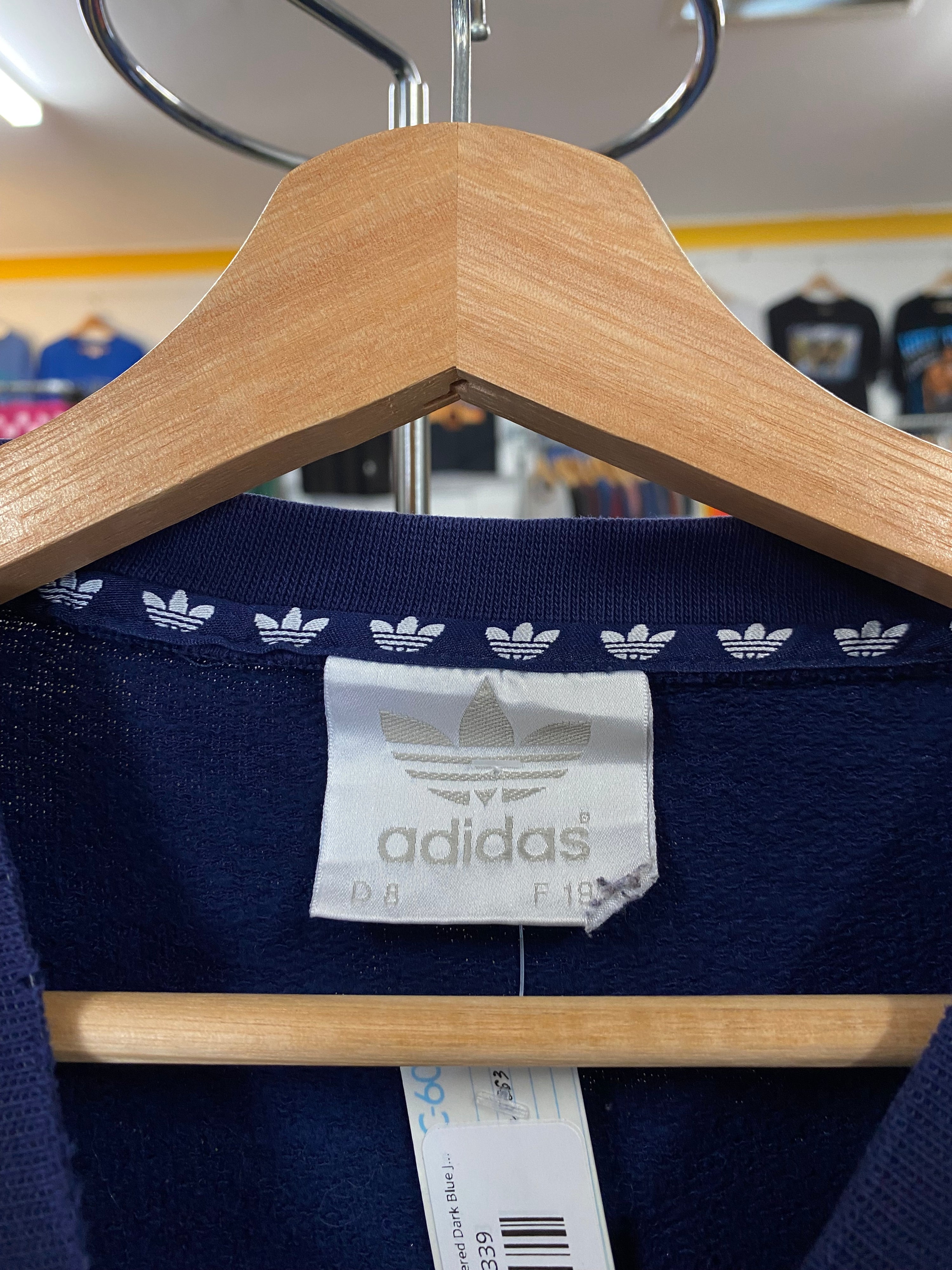 [L] Vintage Adidas Embroidered Dark Blue Jumper