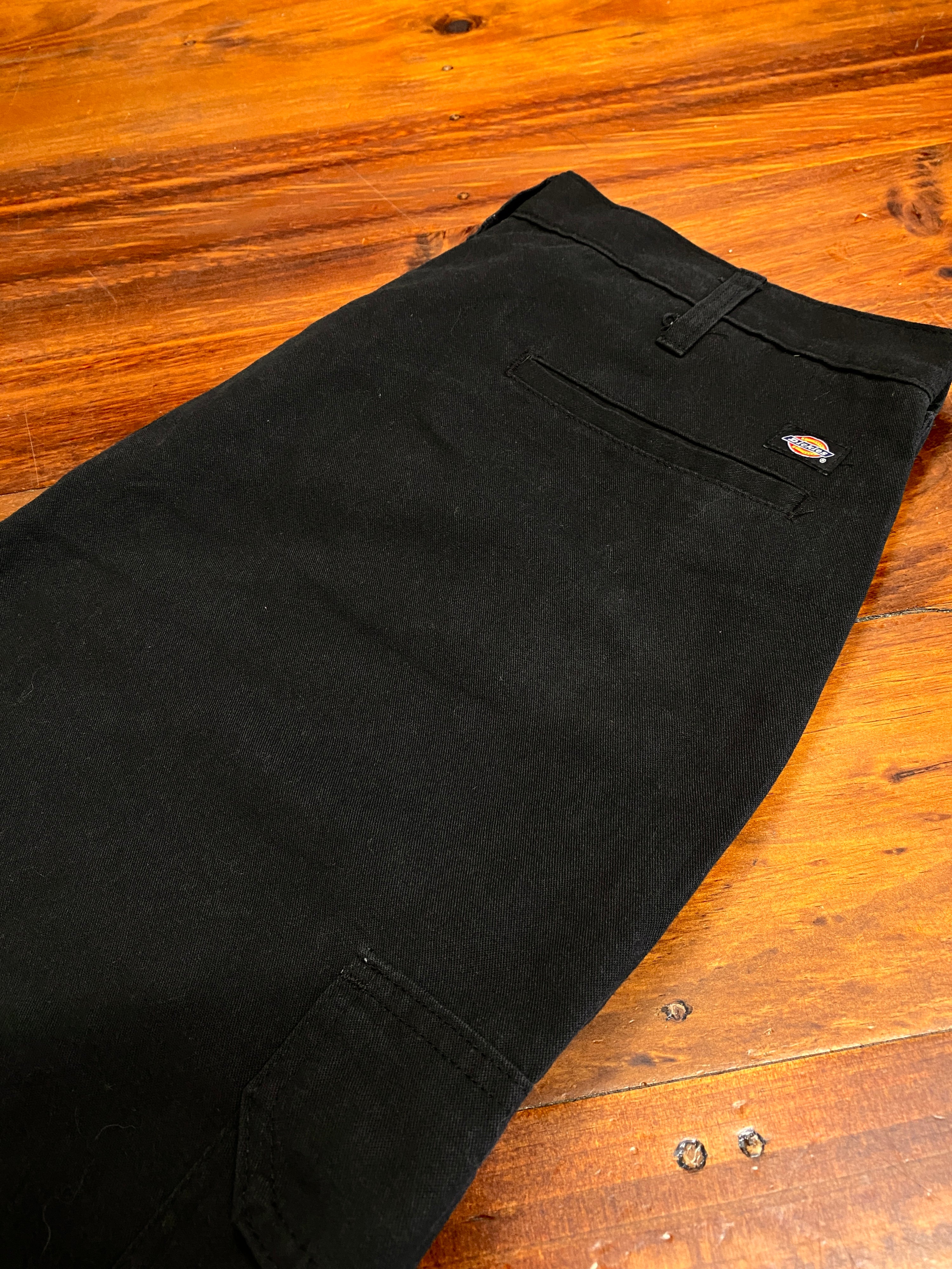 34 - Dickies Black Cargo Shorts