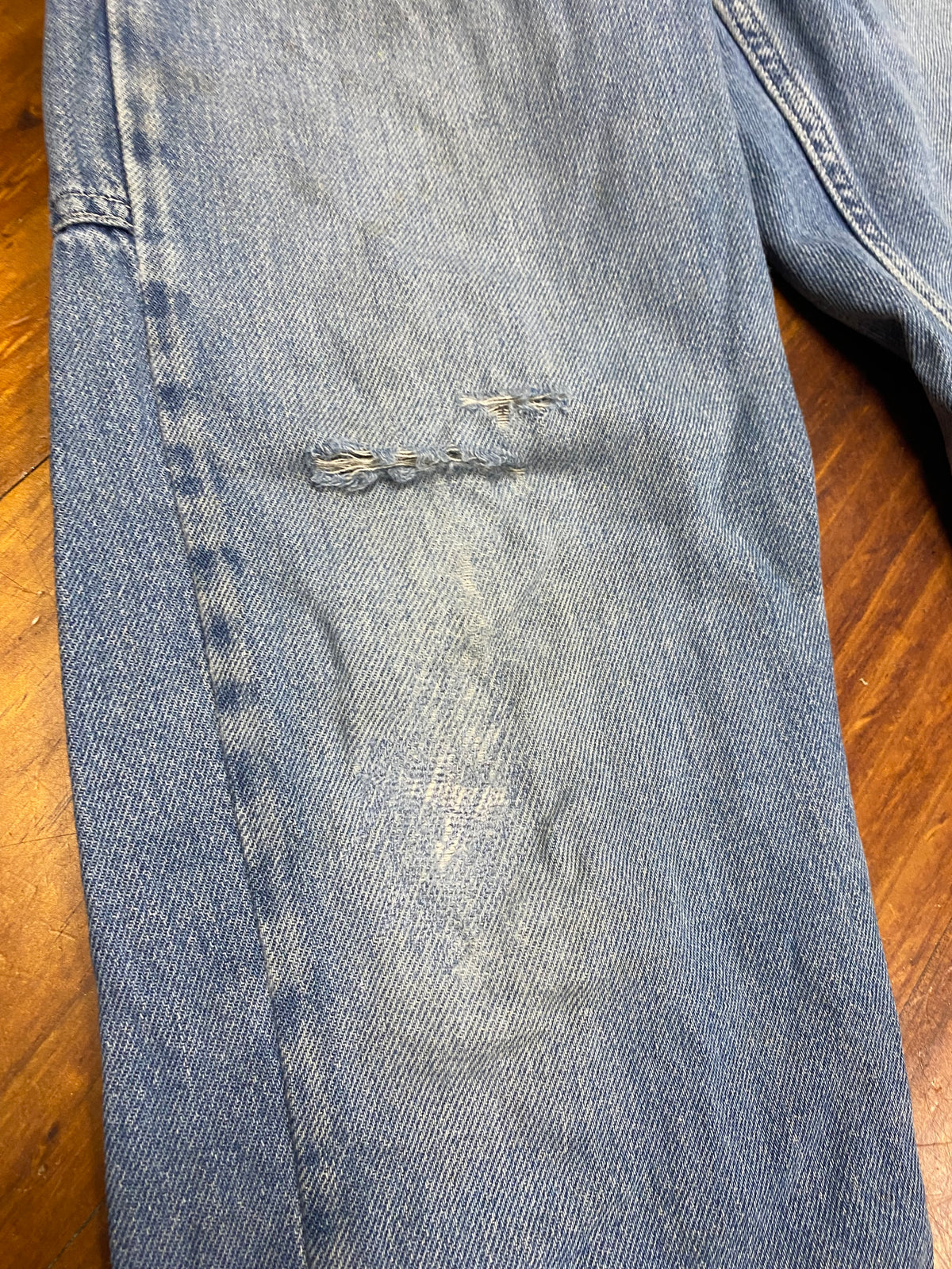 [24] Carhartt Light Blue Pierce Jeans