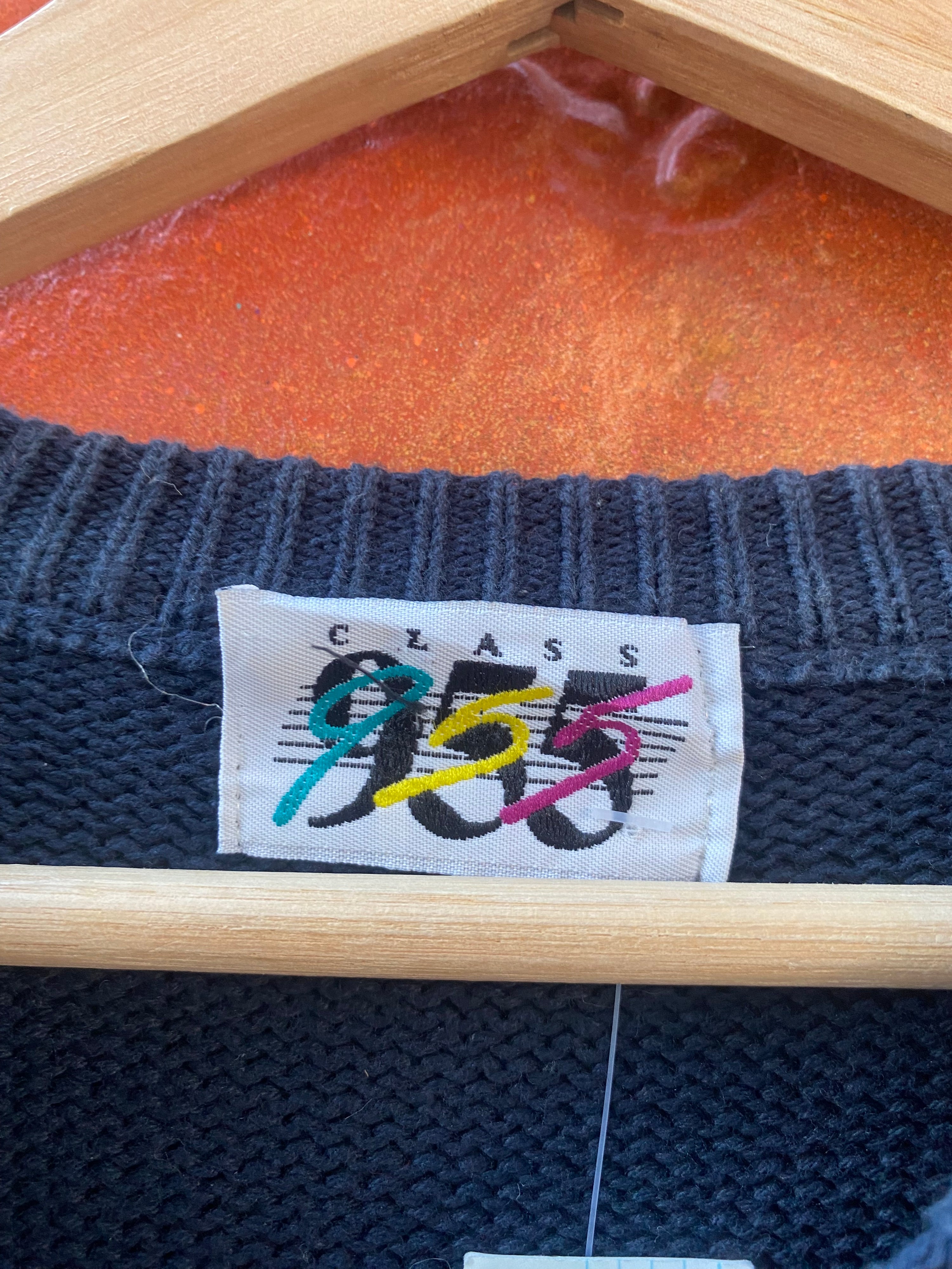 [XL] Class 955 Navy w Red/Yellow/White Knit Sweater