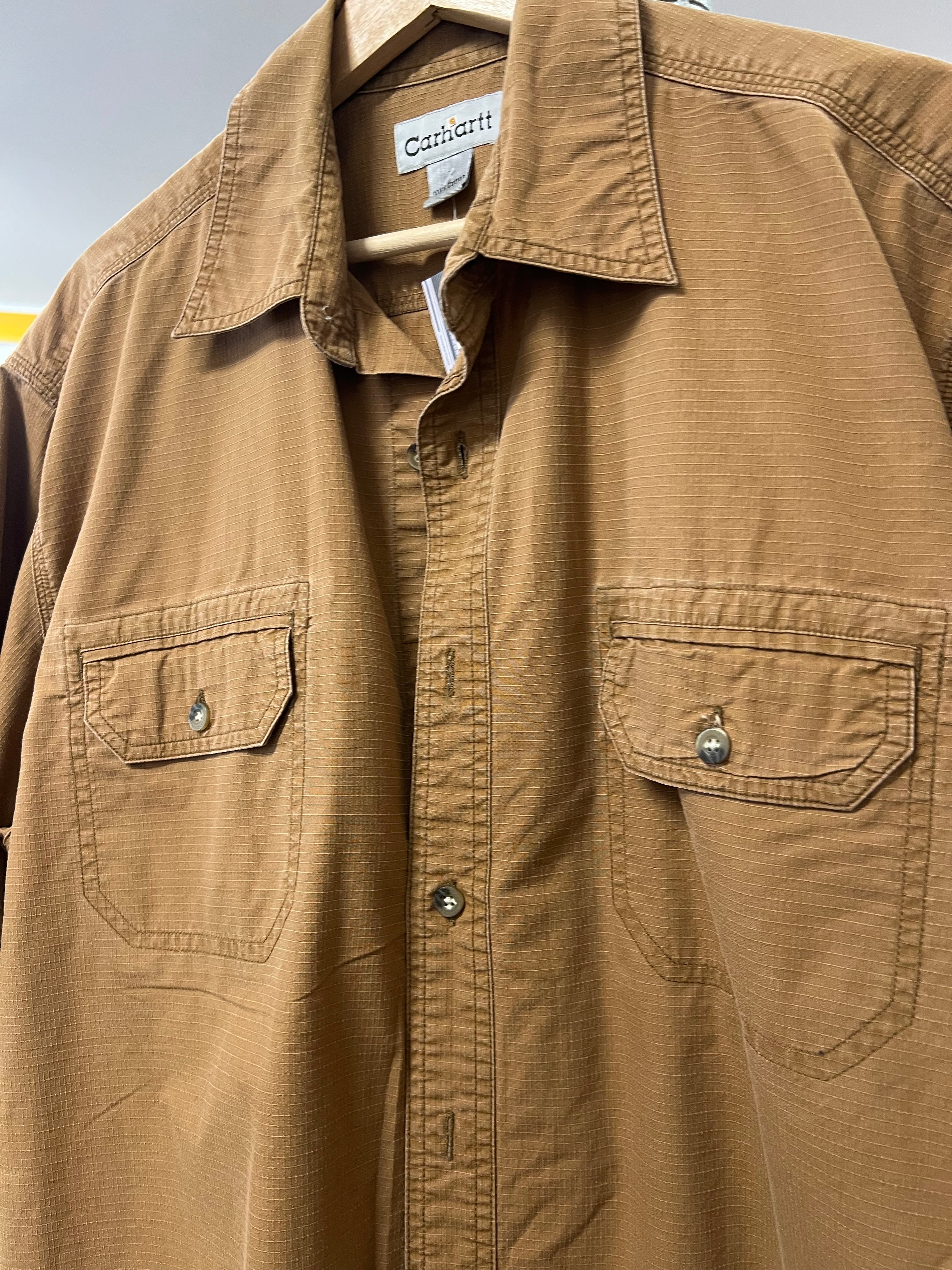 [L] Carhartt Brown Rip Stop SS Button Up