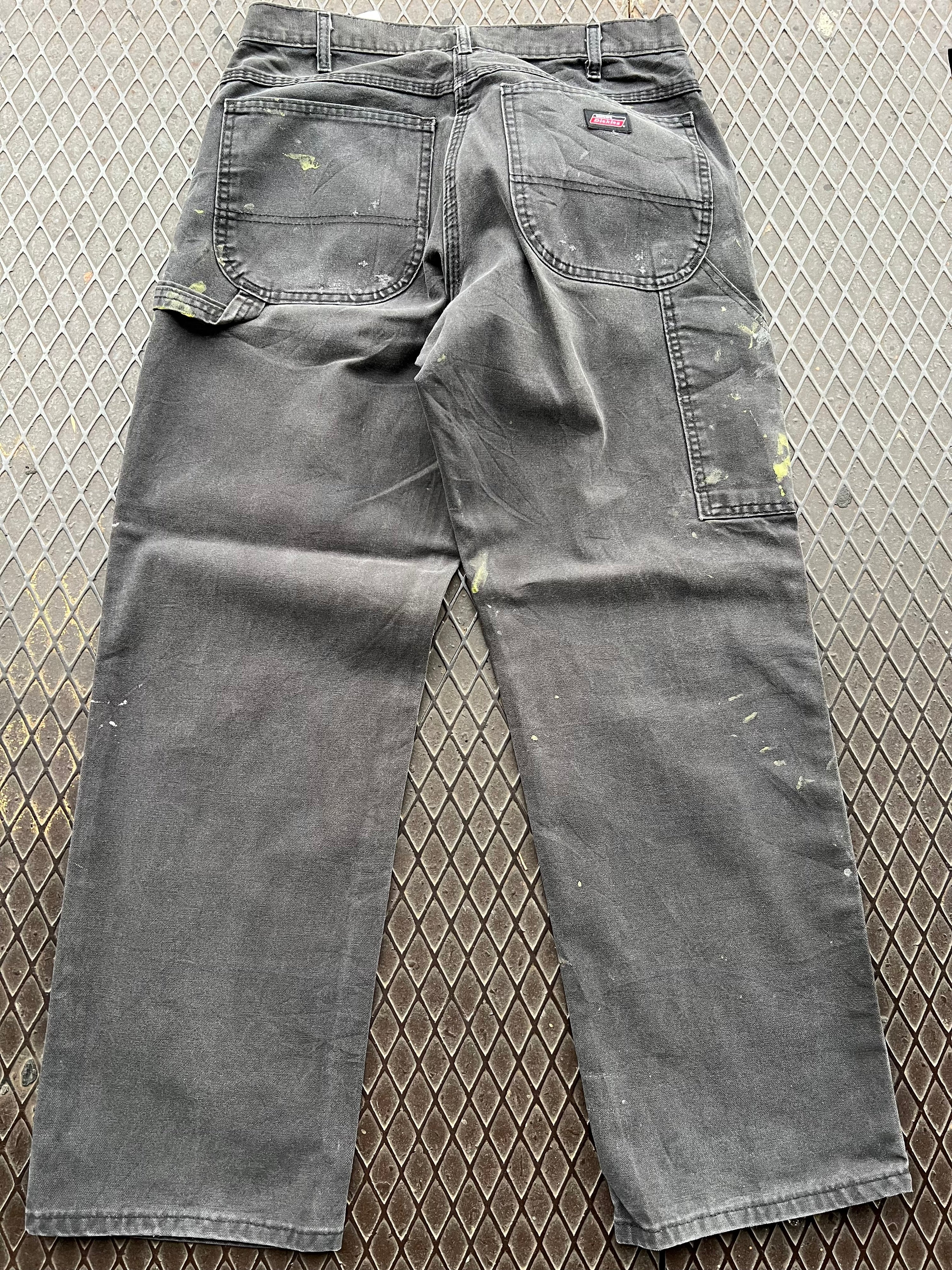 32 - Dickies Black Carpenter Pants Thrashed P118