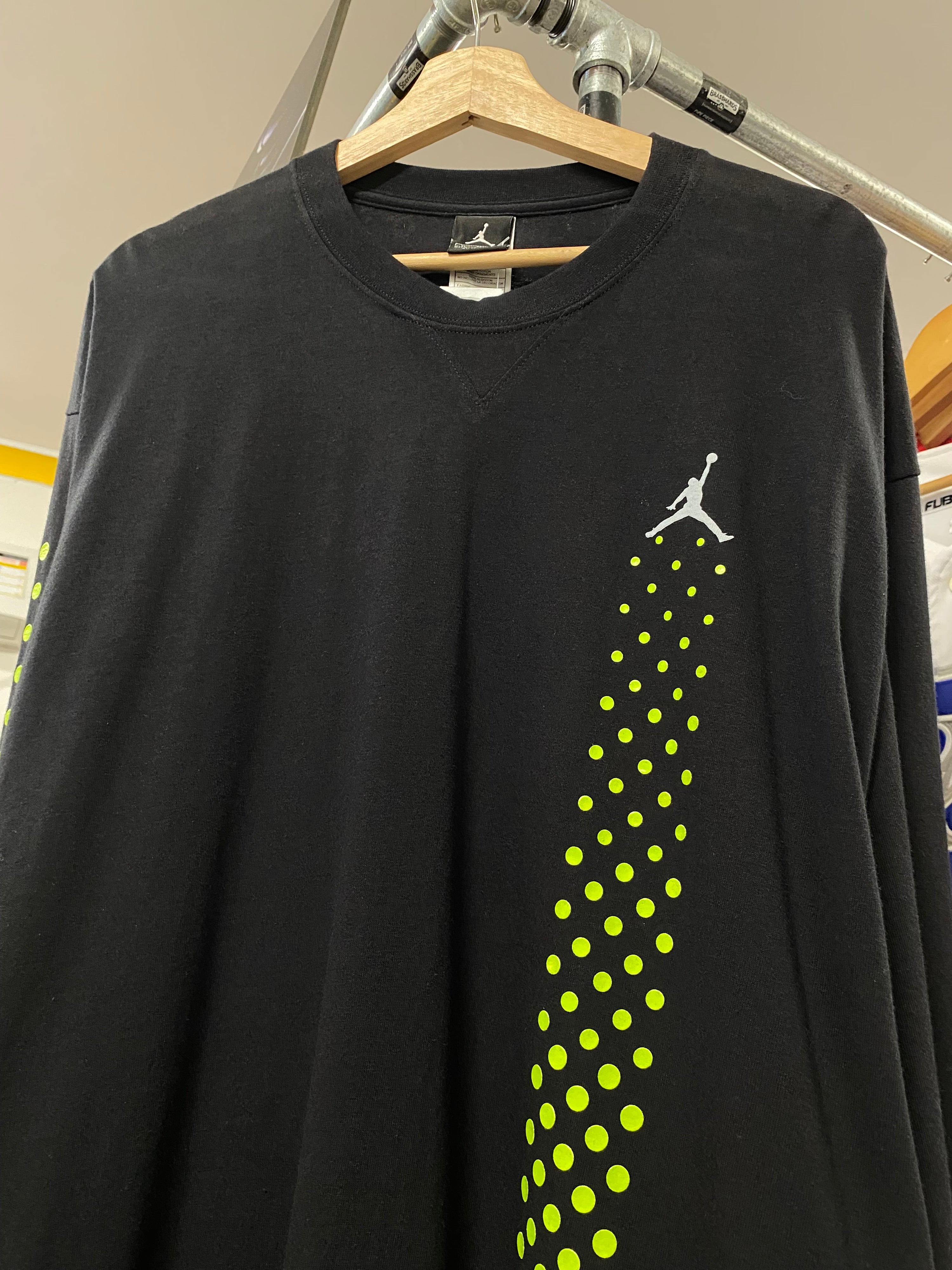 XL - 2005 Air Jordan Black LS BNWT