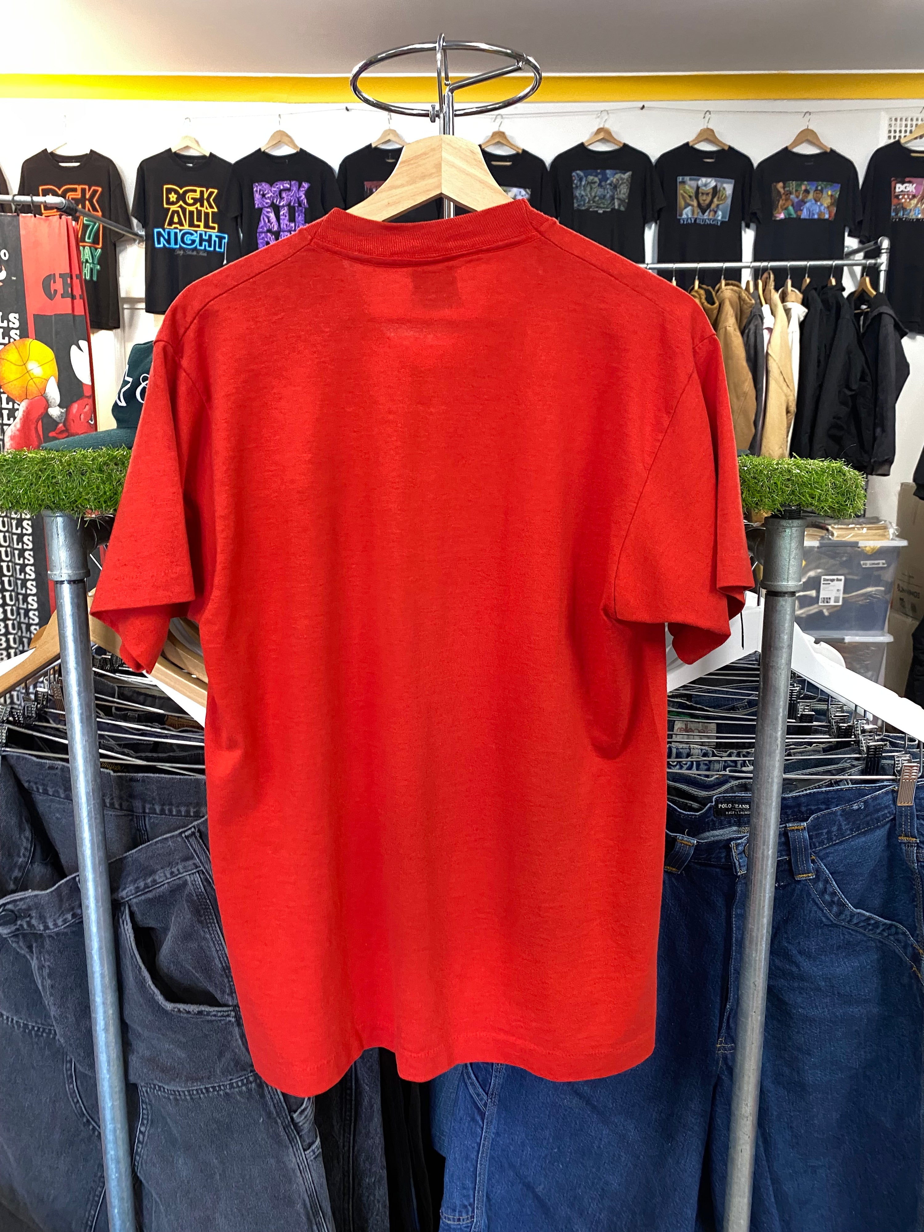 [L] 1988 Michael Jordan Chicago Bulls MVP Red Caricature Tshirt