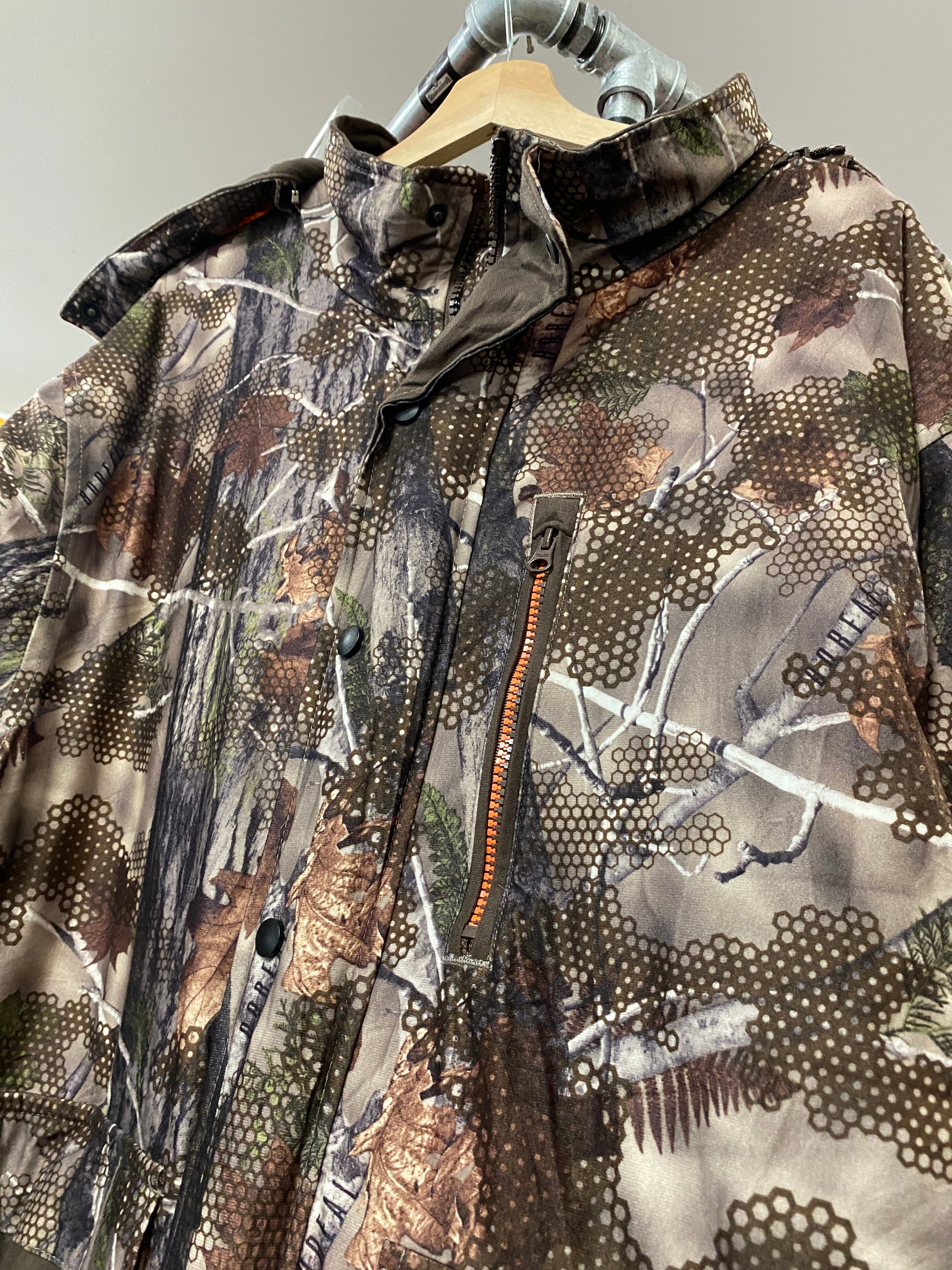 XL - Reversable Mountain Ridge Hooded Hunting Jacket Camo/Orange