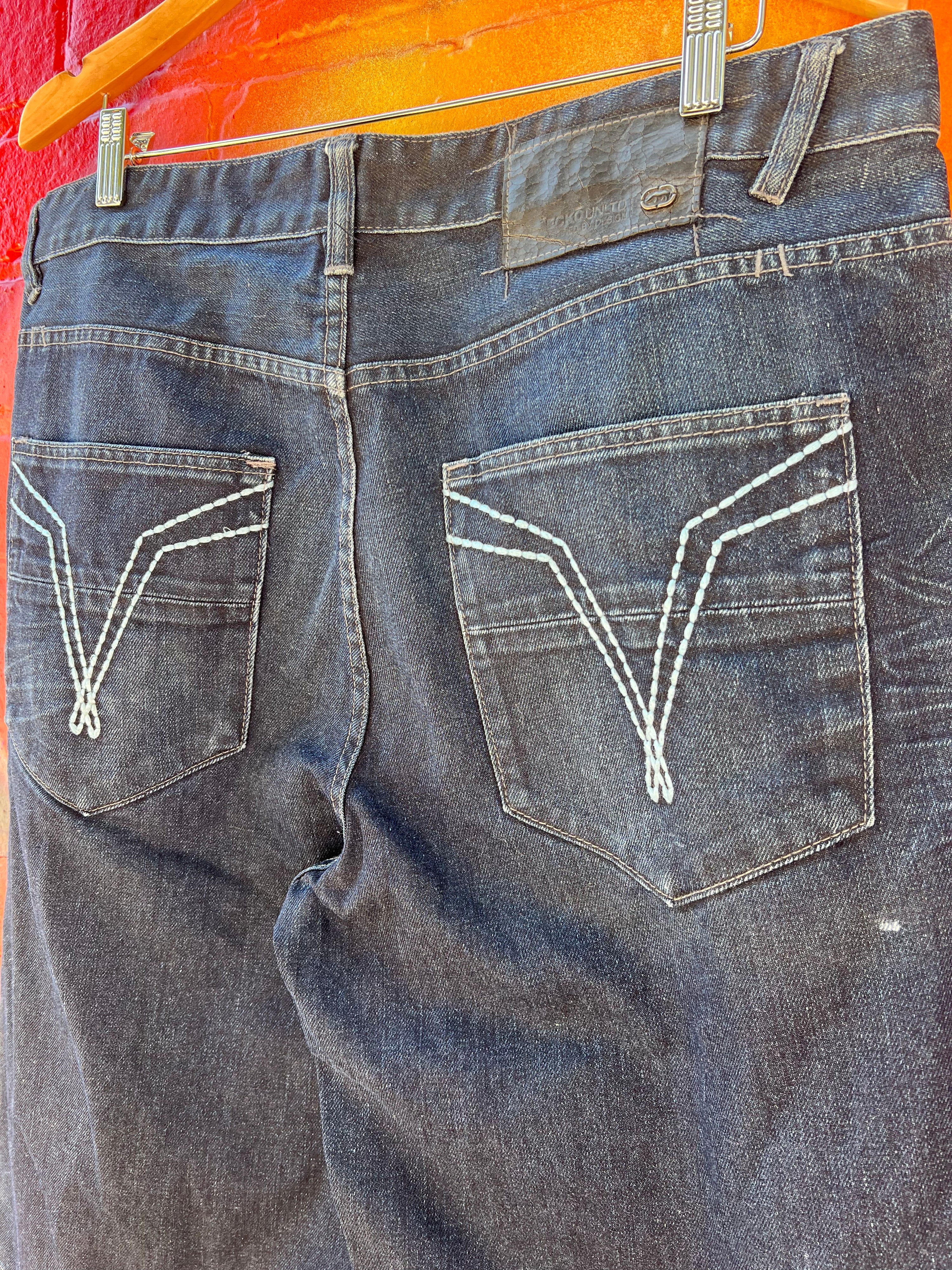 36 - Ecko Unltd Dark Blue Denim LB Back Embroidery