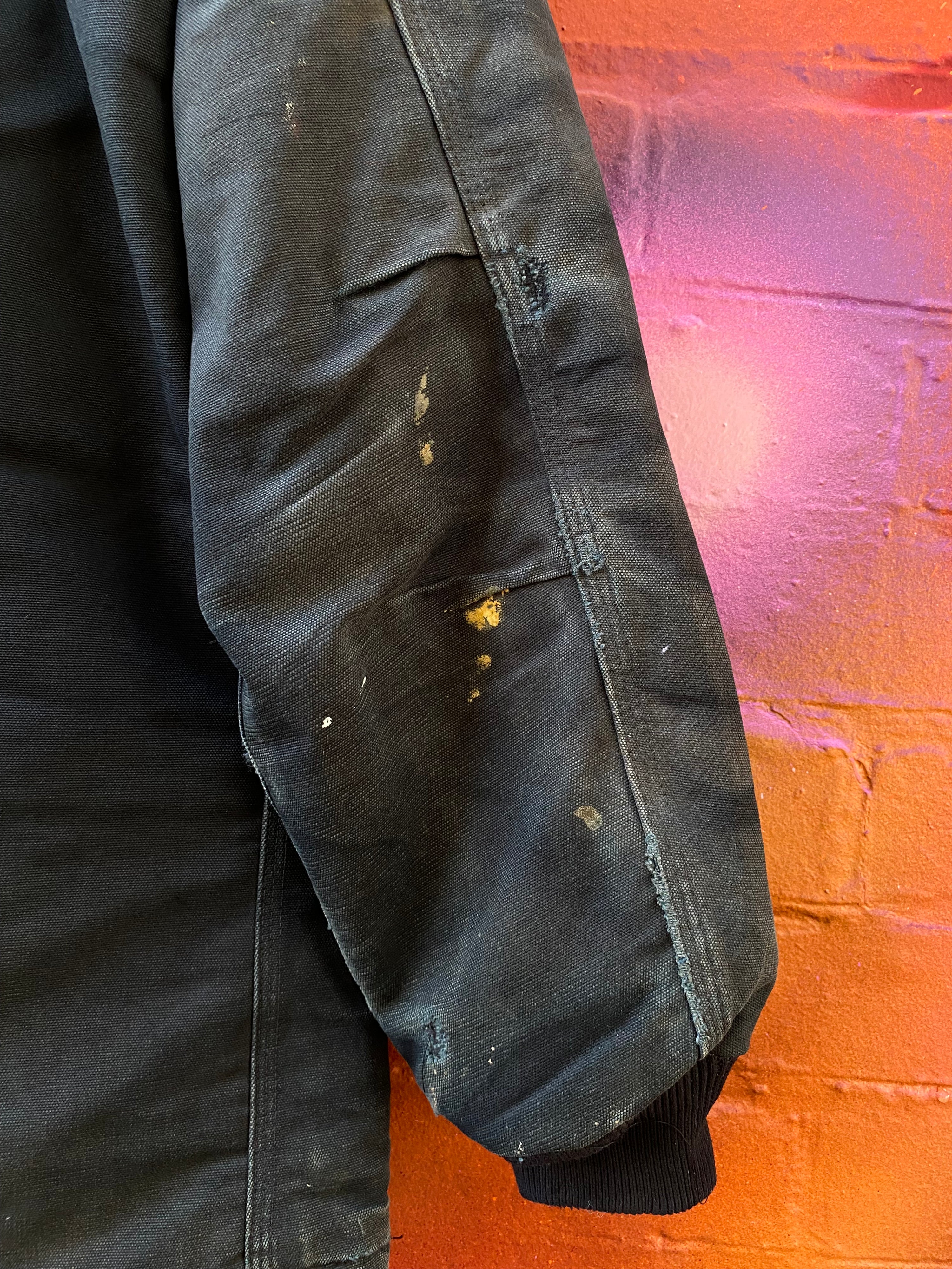[S] Carhartt Black C003 Chore Jacket Thrashed