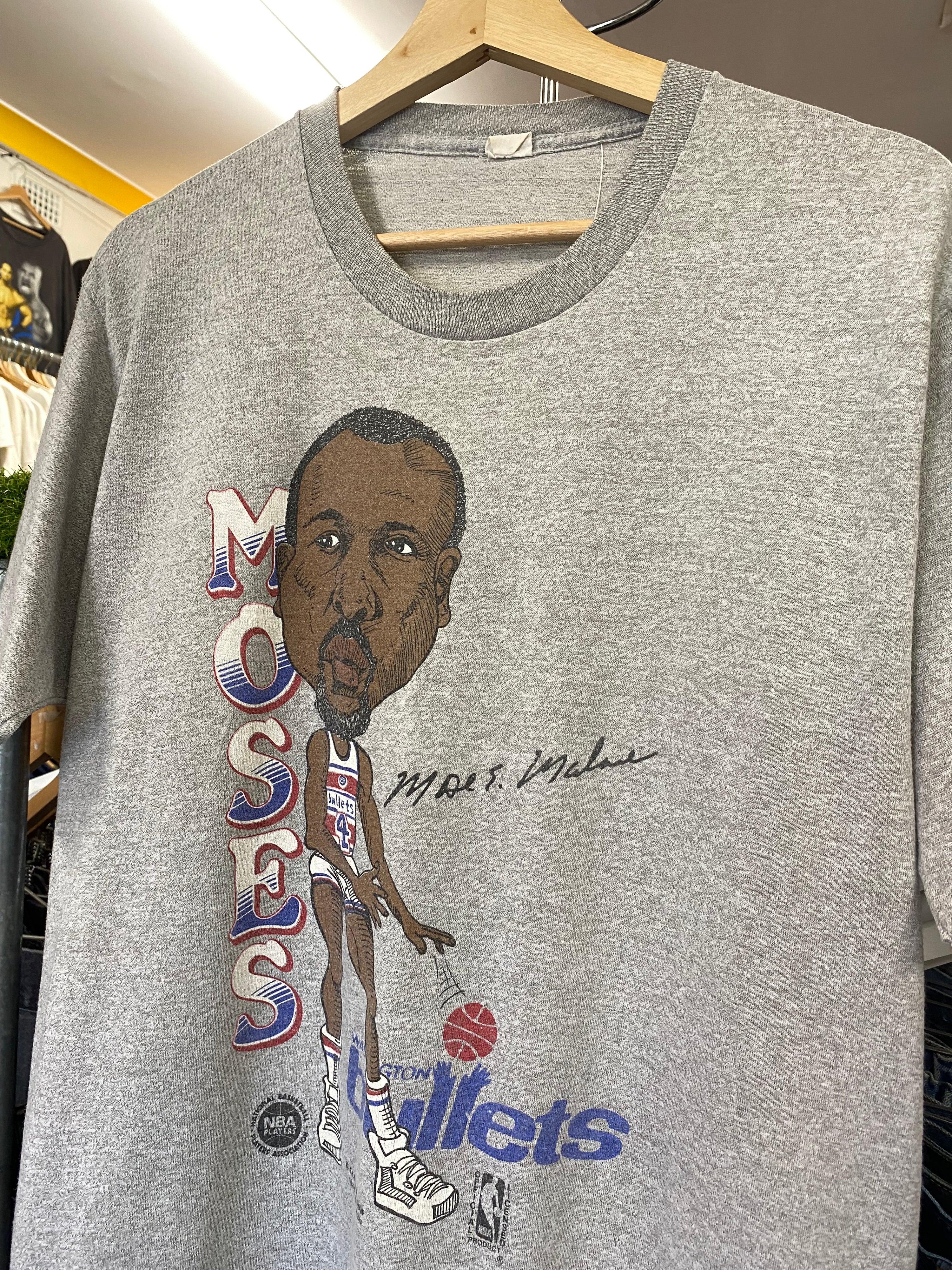 [XL] 1980s Moses Malone #4 Washington Bullets Caricature Tshirt