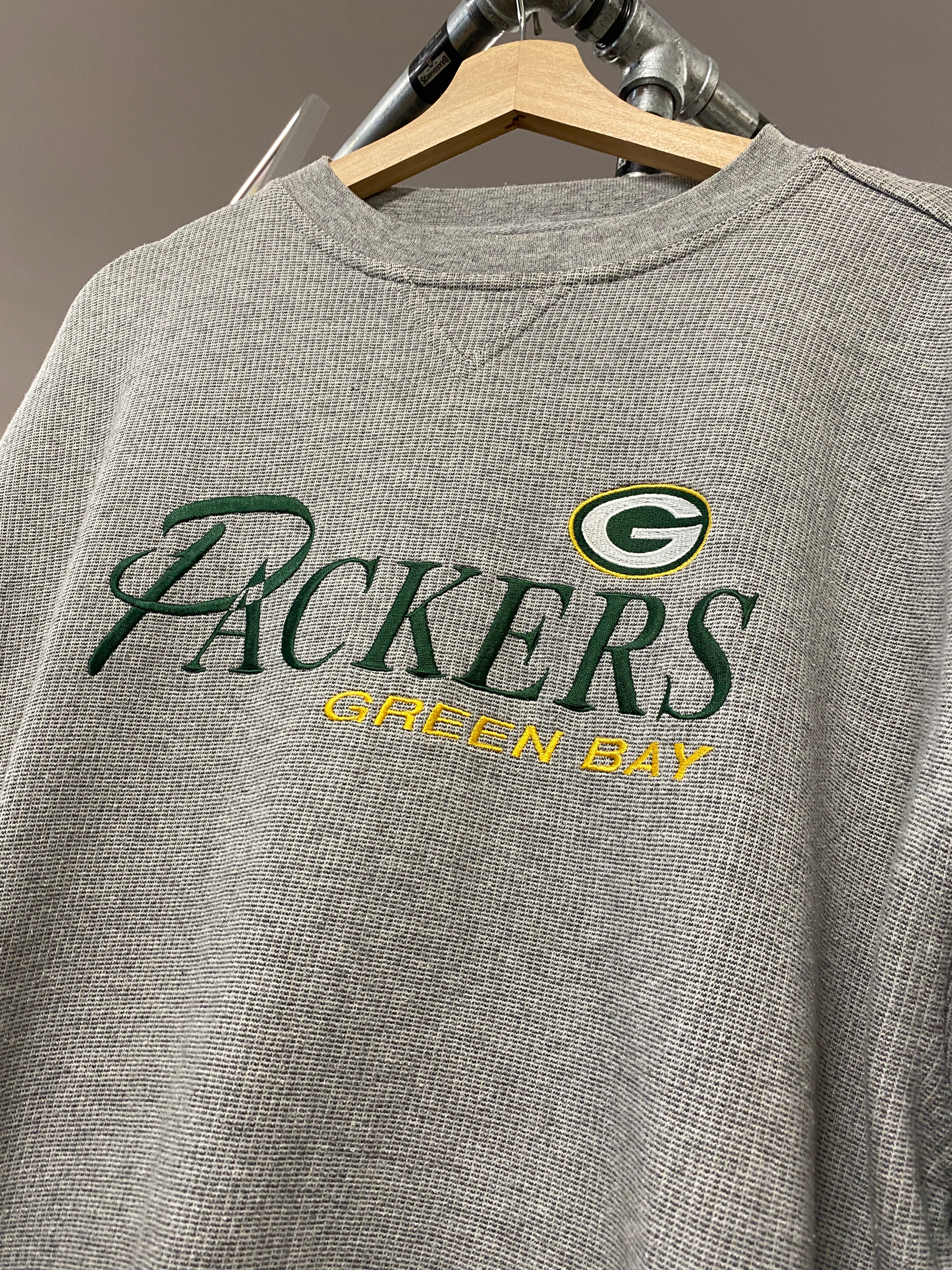 L - Green Bay Packers Embroidered Spellout Snow Jumper