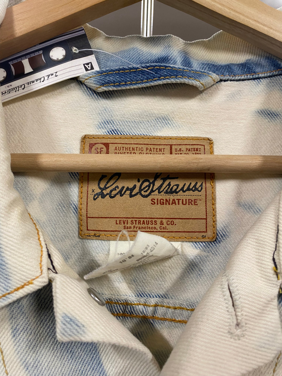 [L] Levi Strauss Signature White/Blue Denim Jacket
