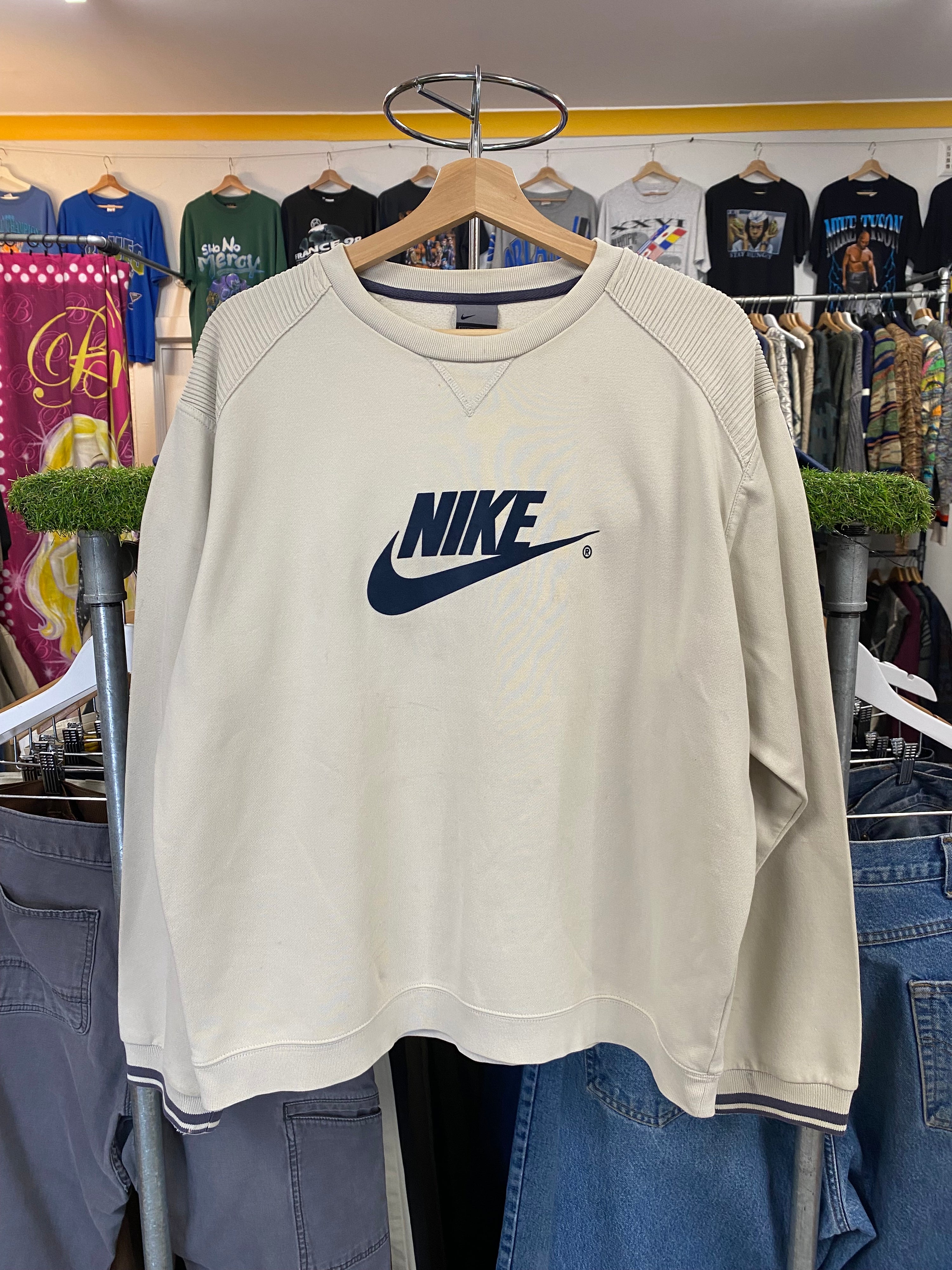 [M] Nike Spellout Beige Jumper