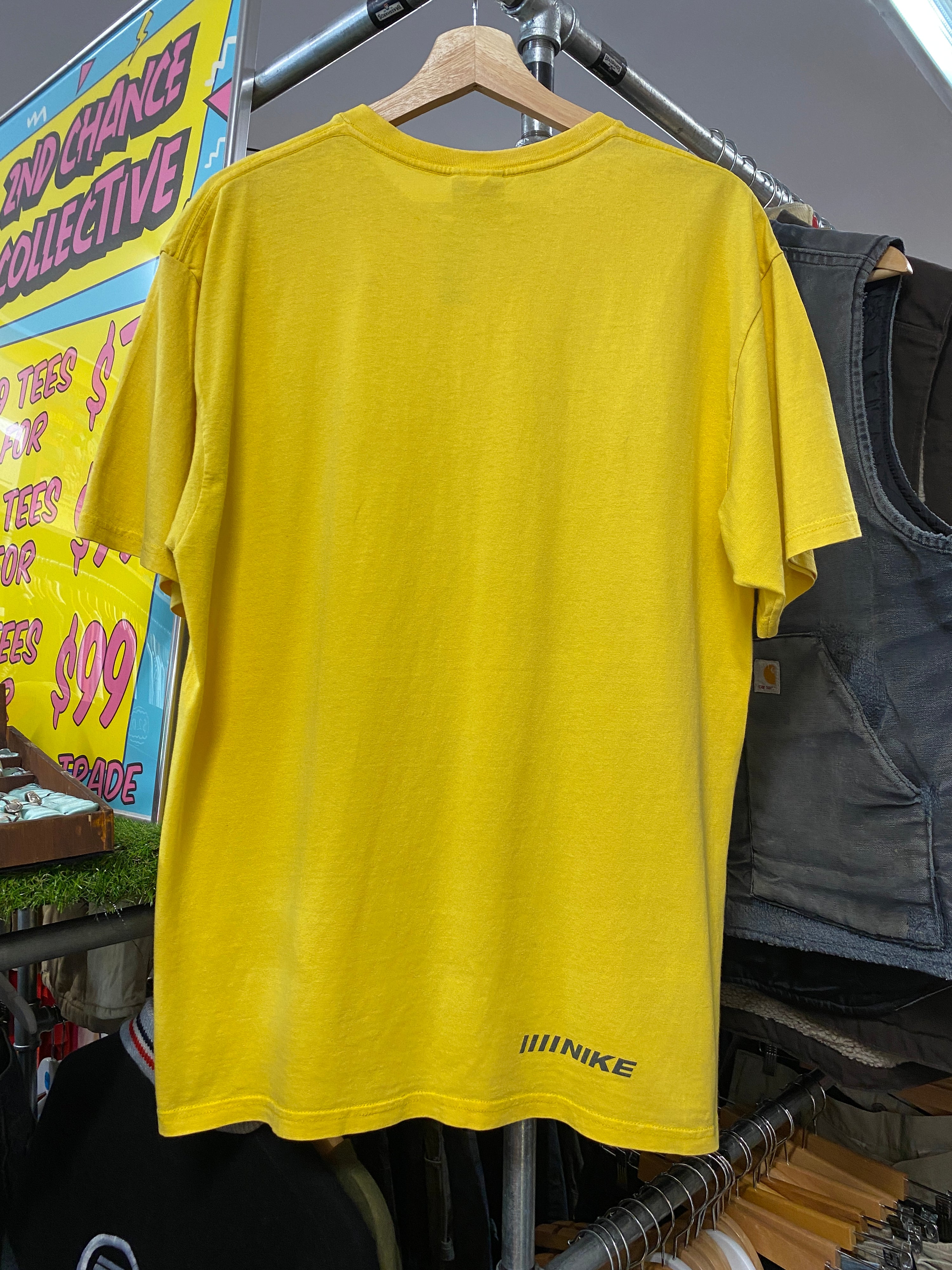 L - 2000s Nike Yellow DS Tee