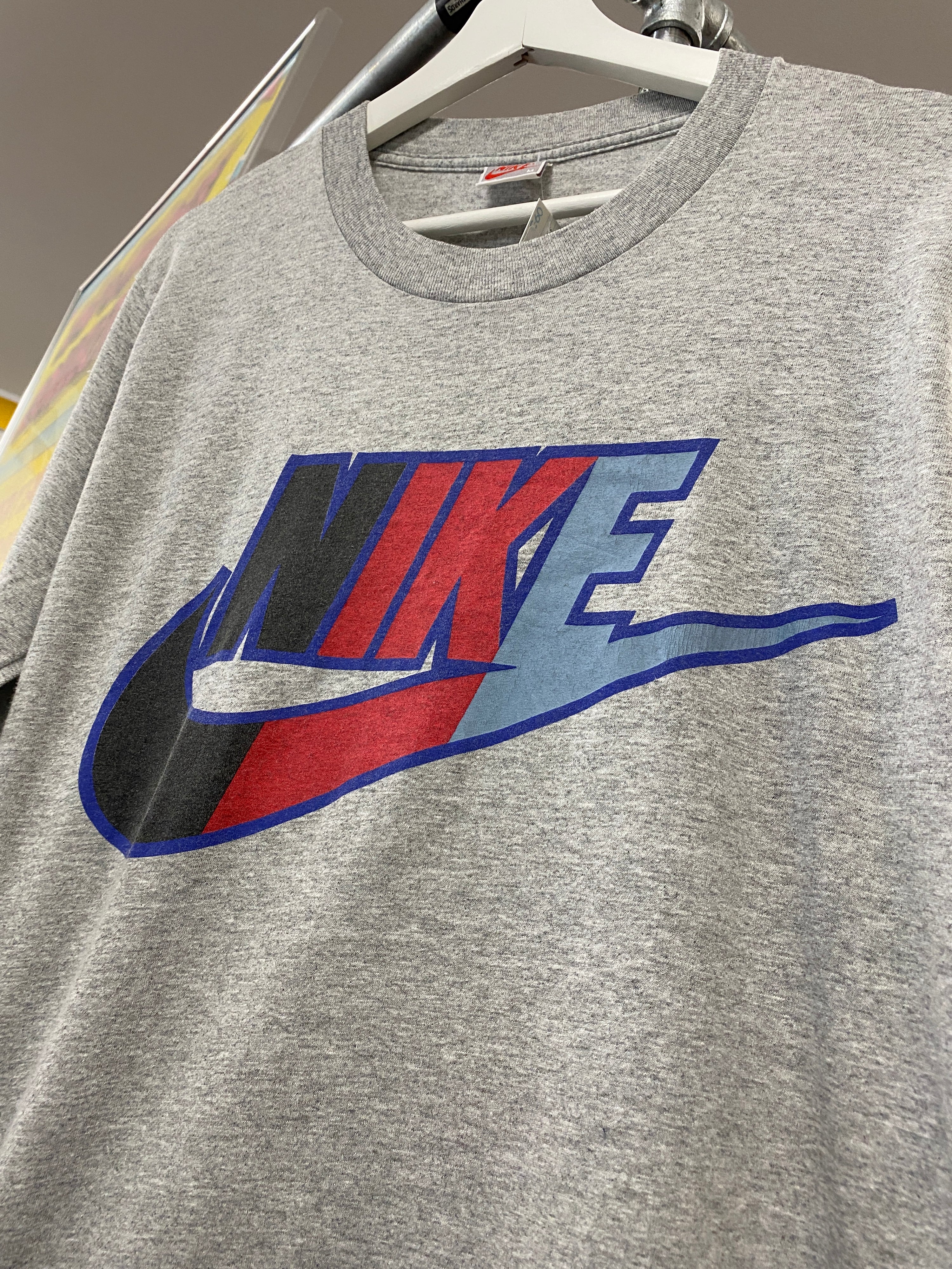 M - Nike Black/Red/Blue Big Centre Logo Grey Tee