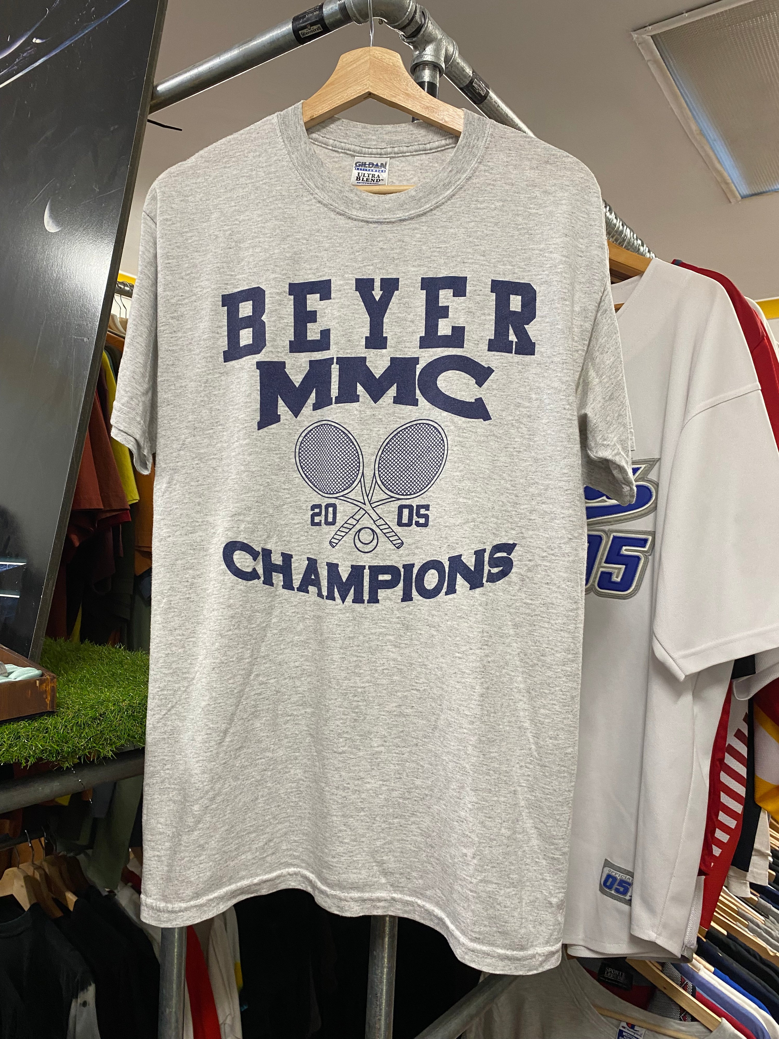 M - Beyer MMC 2005 Champions Grey Tshirt