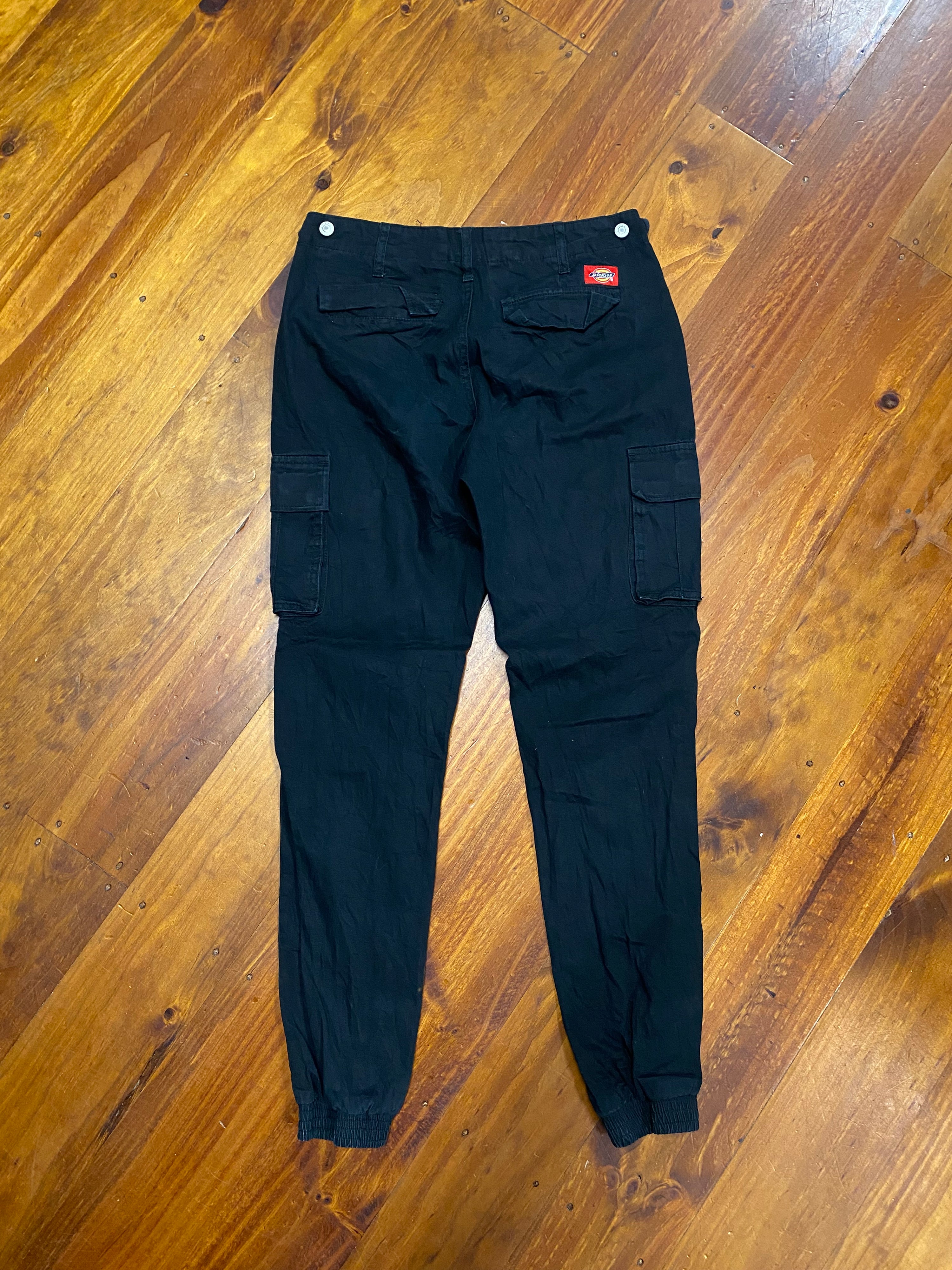 [27] Dickies Black Cargo Pants D107