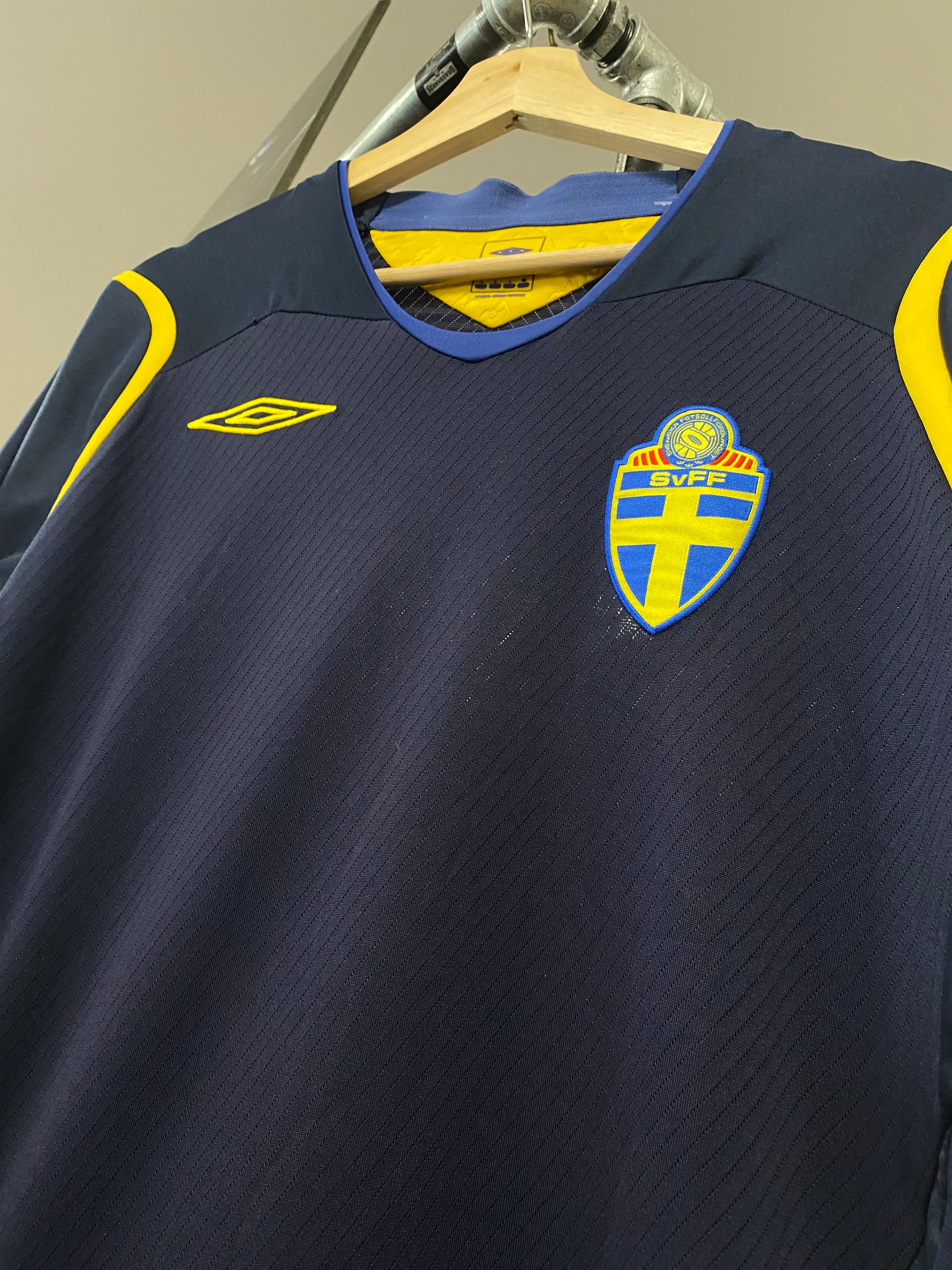 [L] 2008/09 Sweden National Team Away Jersey