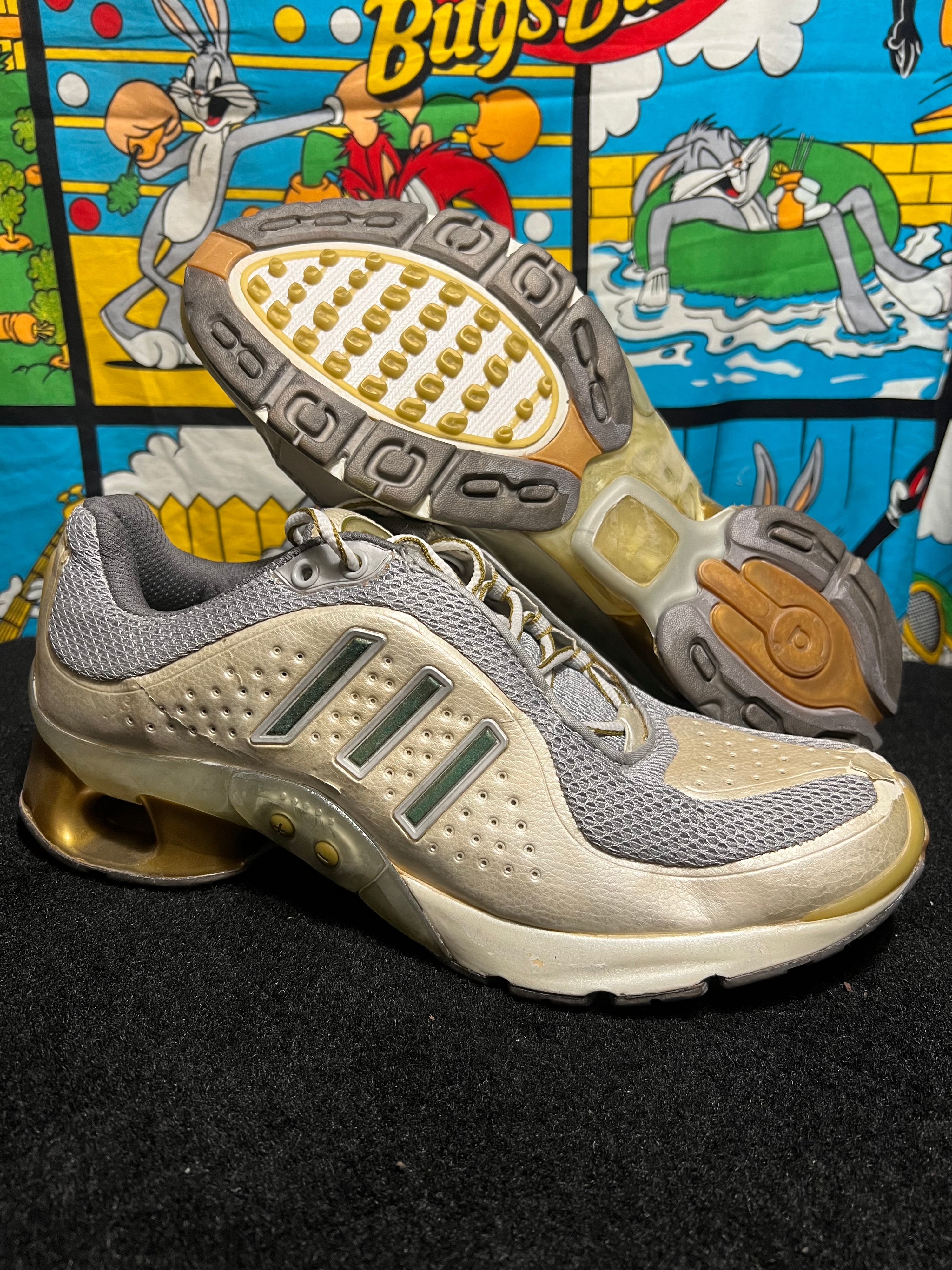 US12 - 2004 Adidas 1 Intelligent Running Shoes USED 690001
