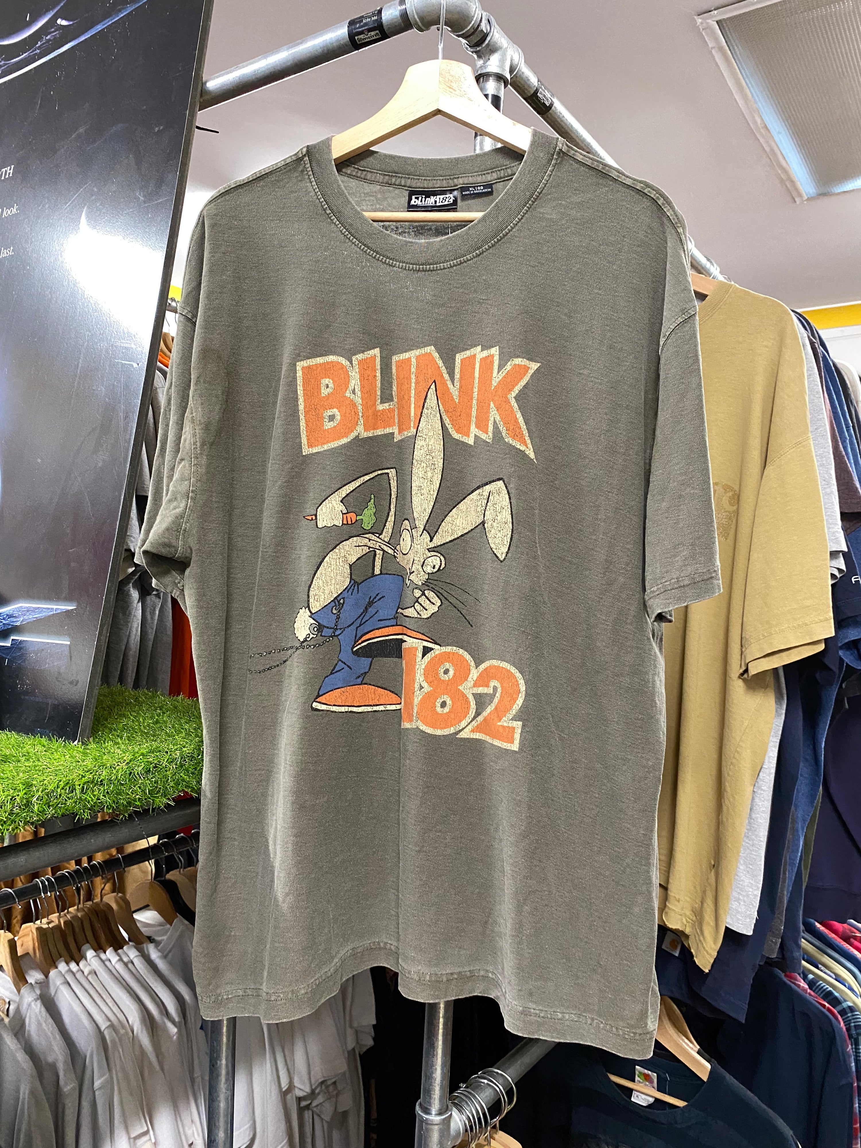 [XL] 2024 Blink 182 DS Rabbit Tee