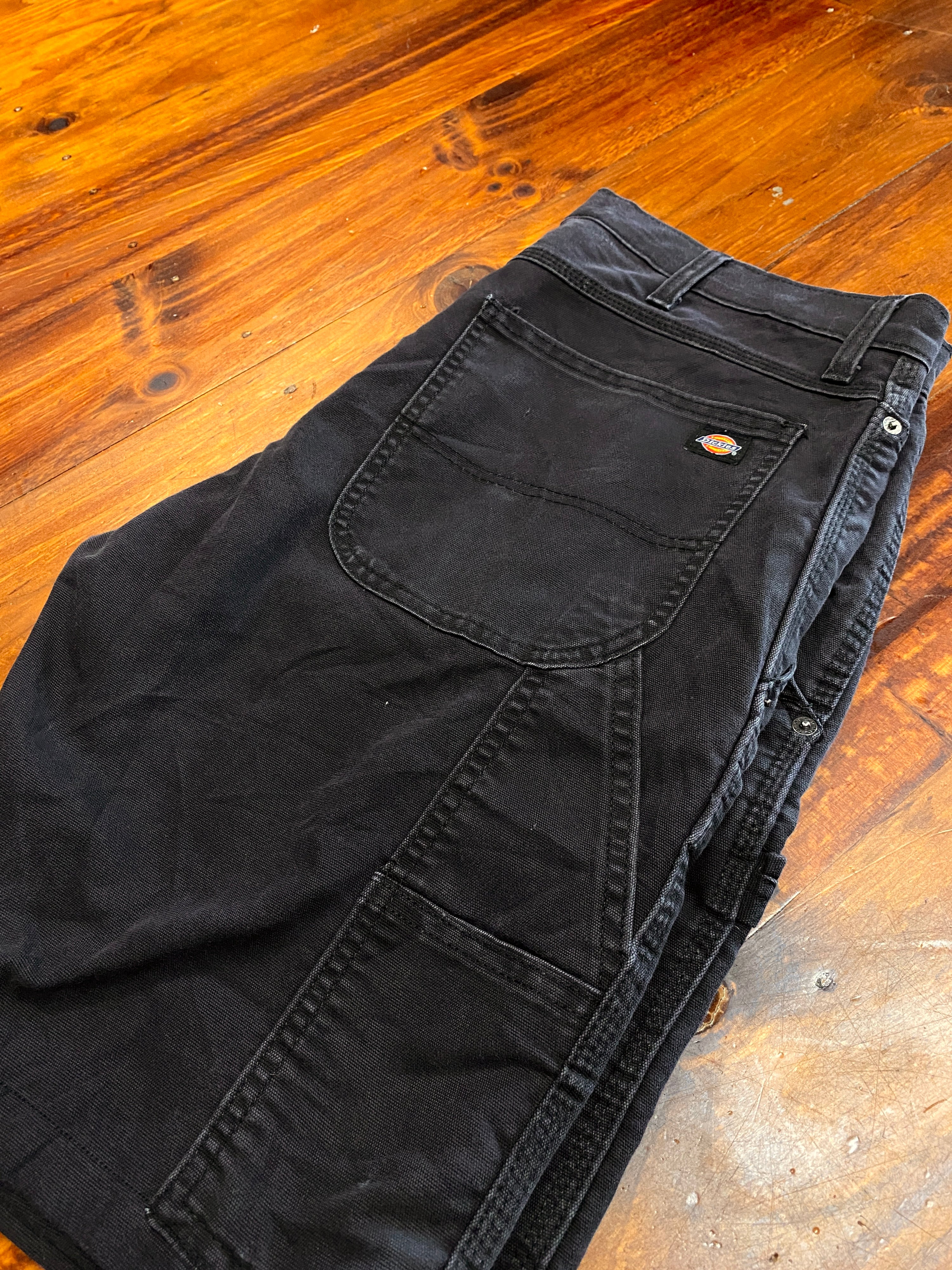 36 - Dickies Flex Black Carpenter Shorts