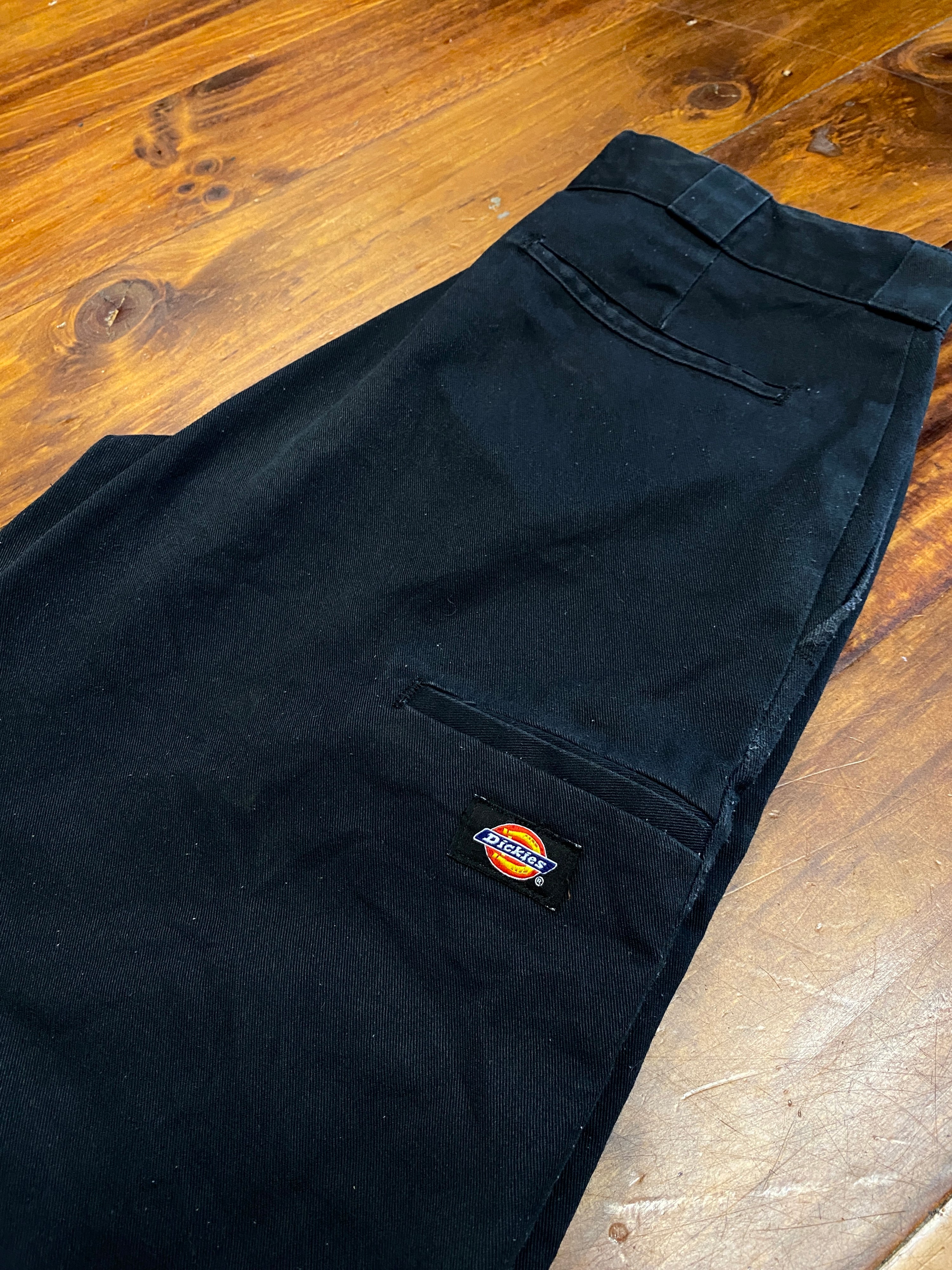 30 - Dickies Black Smart Shorts S310