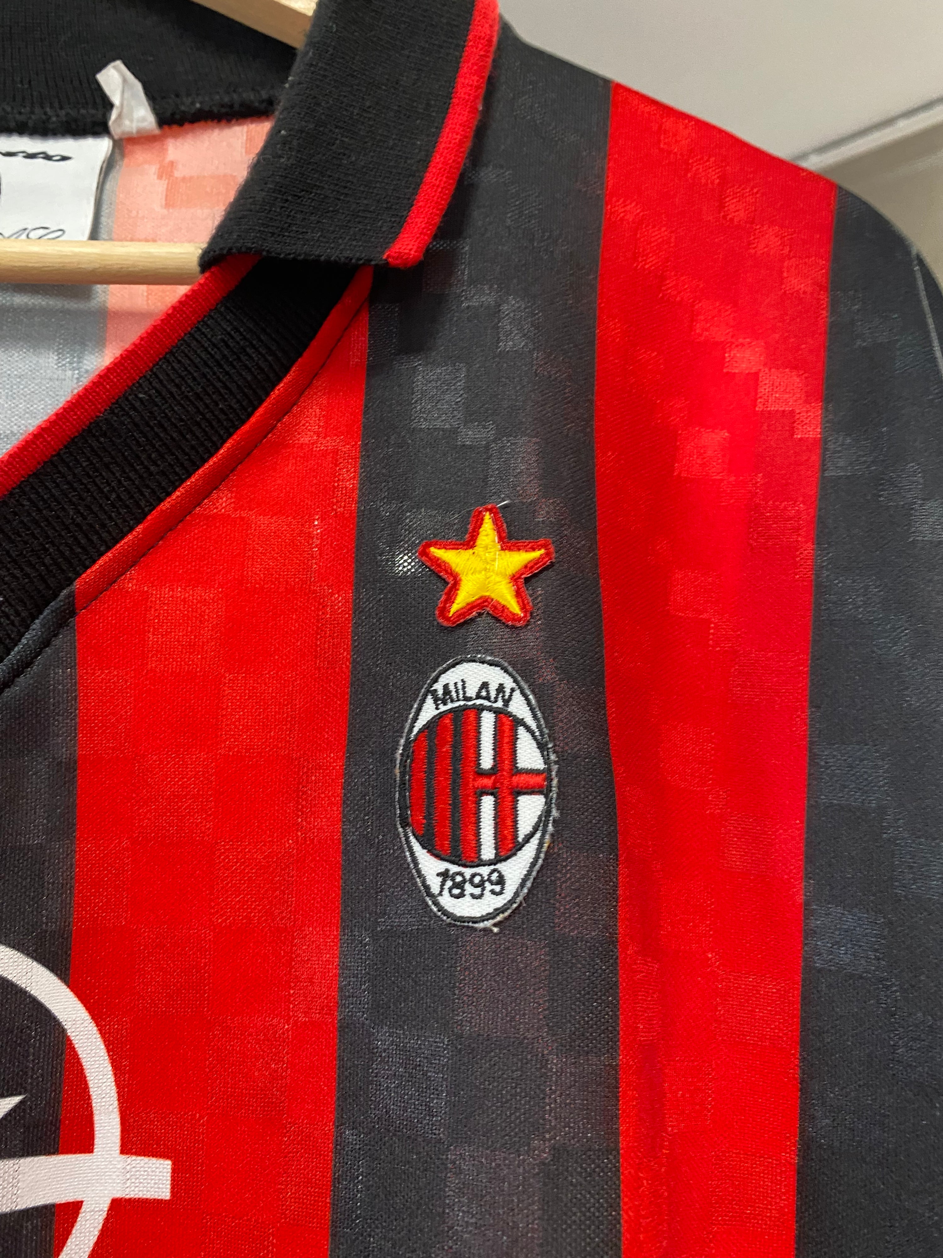 [XL] 1996/97 AC Milan Home Jersey Red/Black