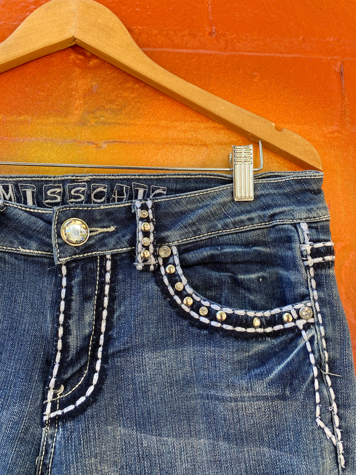 [33] Miss Chic Y2K Denim Jeans Big Diamontes