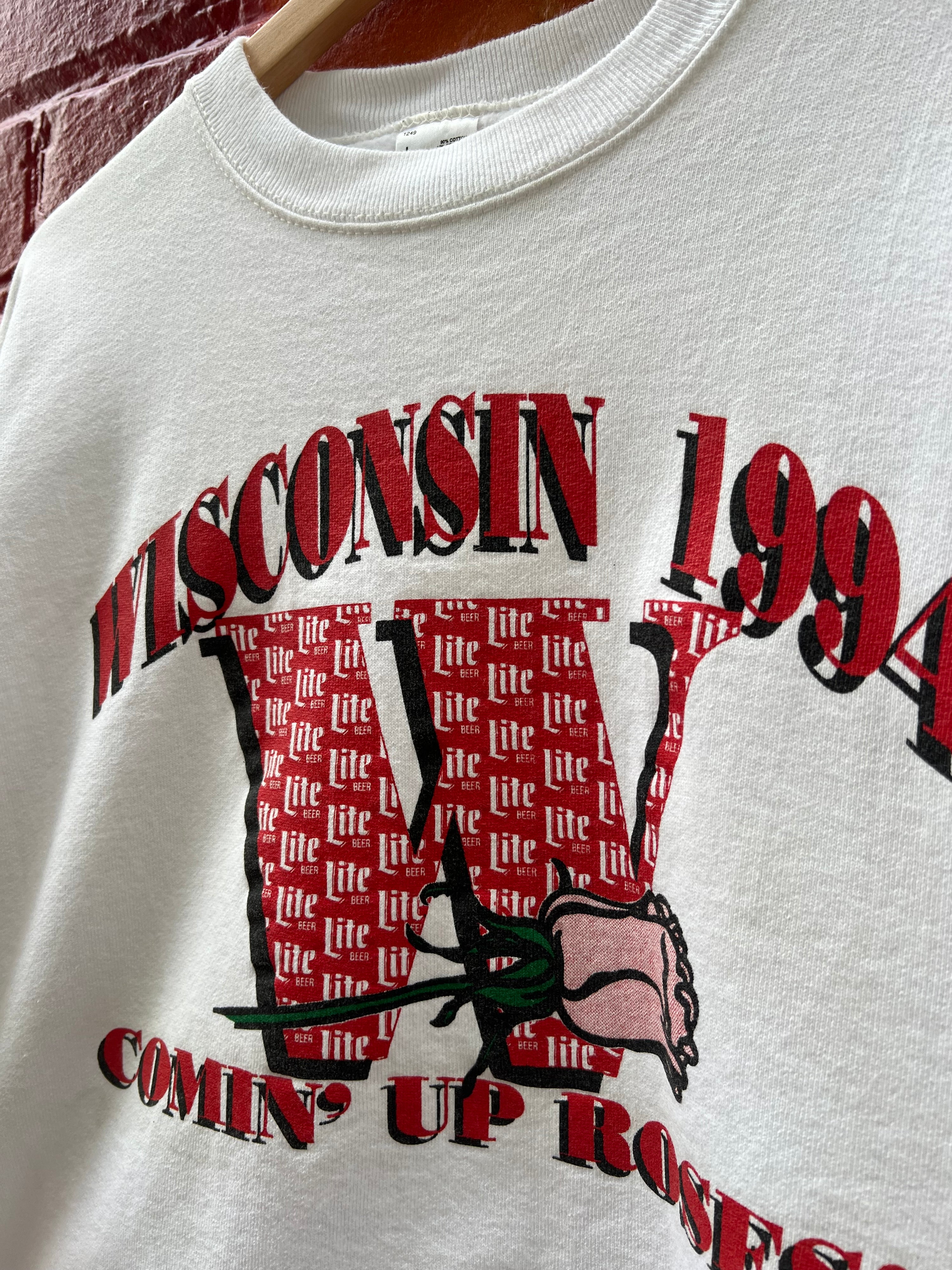 L - Wisconsin 1994 Comin Up Roses Jumper