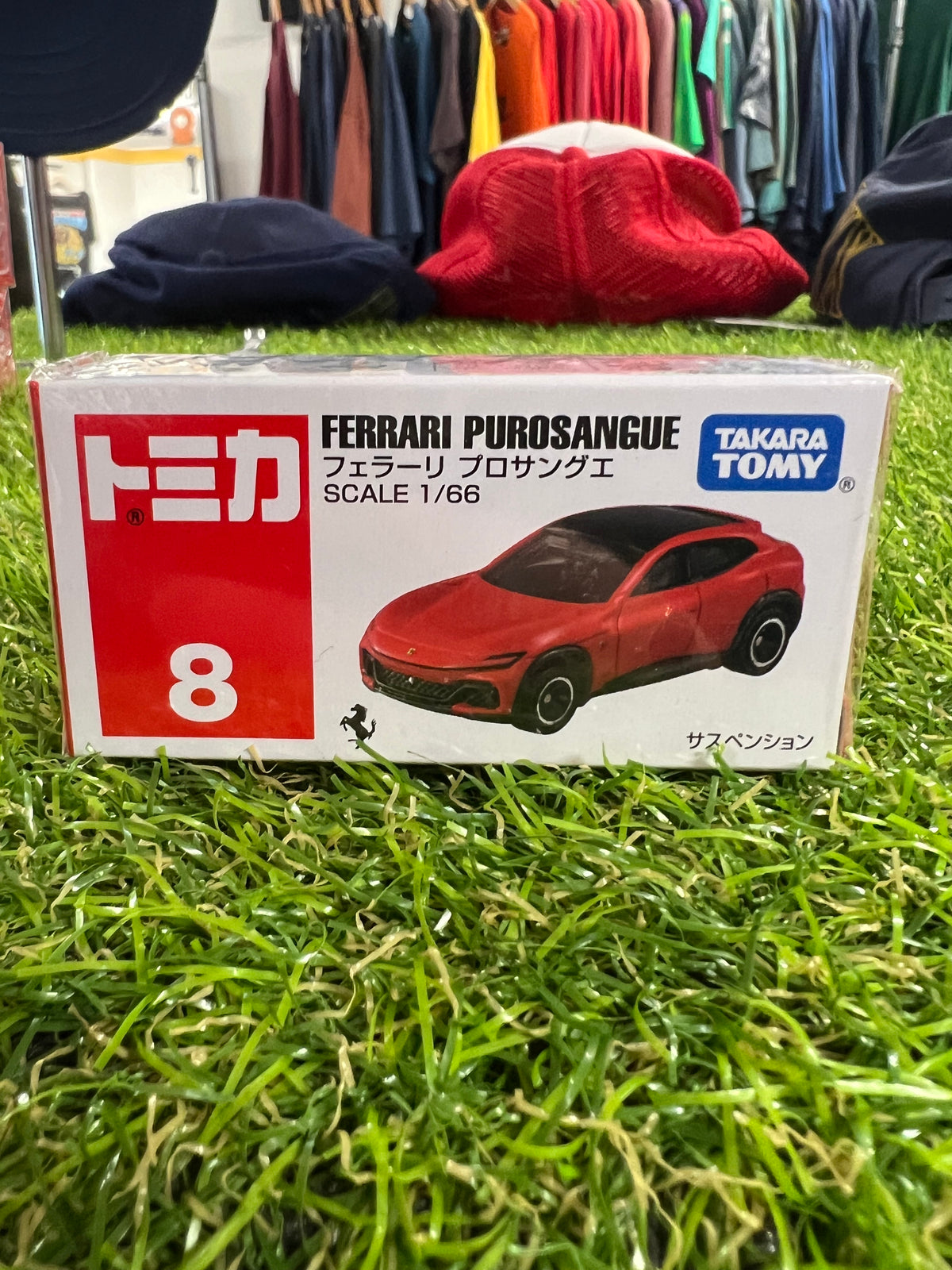 Takara Tomy 08 Ferrari Purosangue