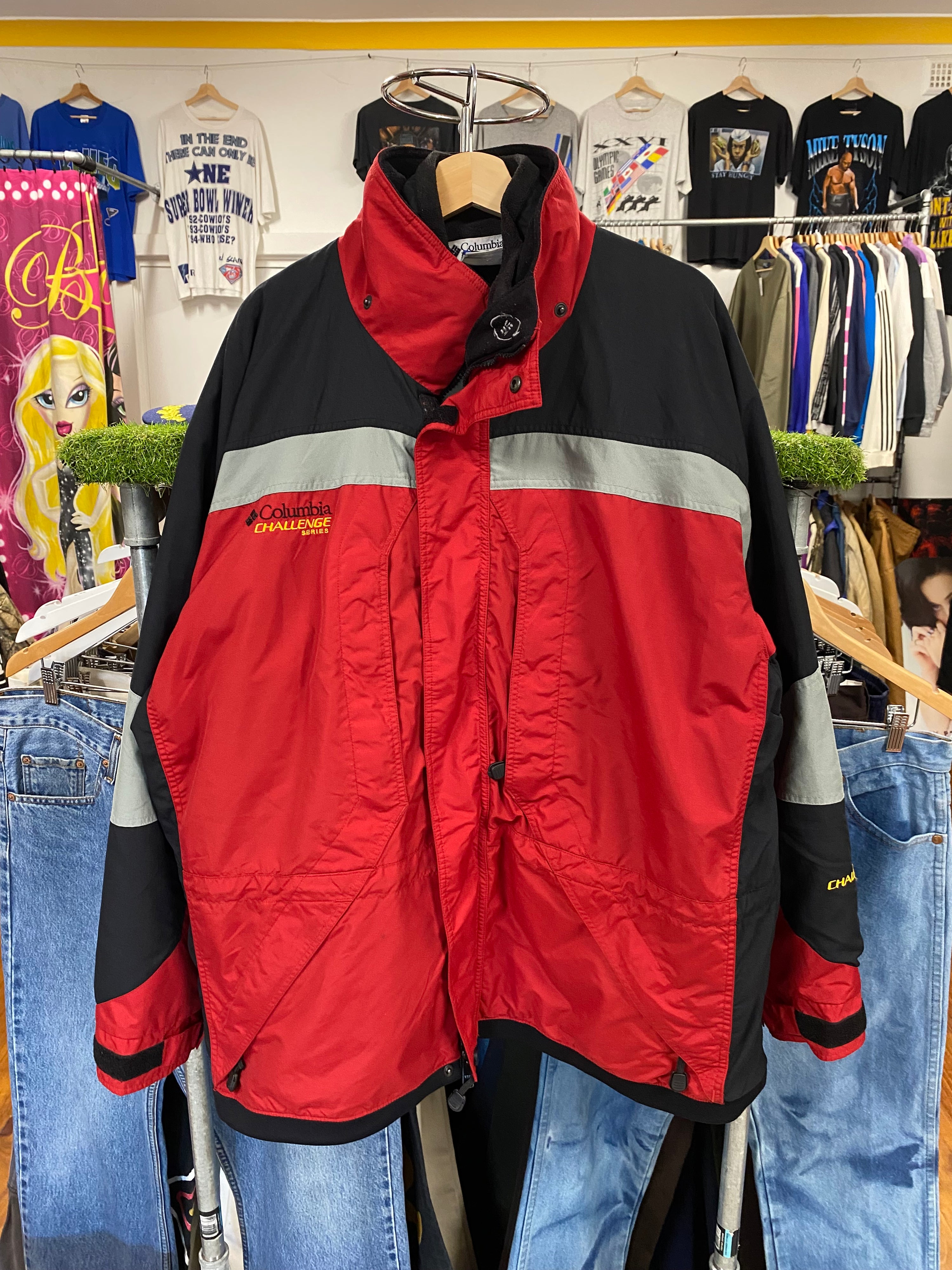 [XL] Columbia Double-Lined Red Jacket (Broken Zip)