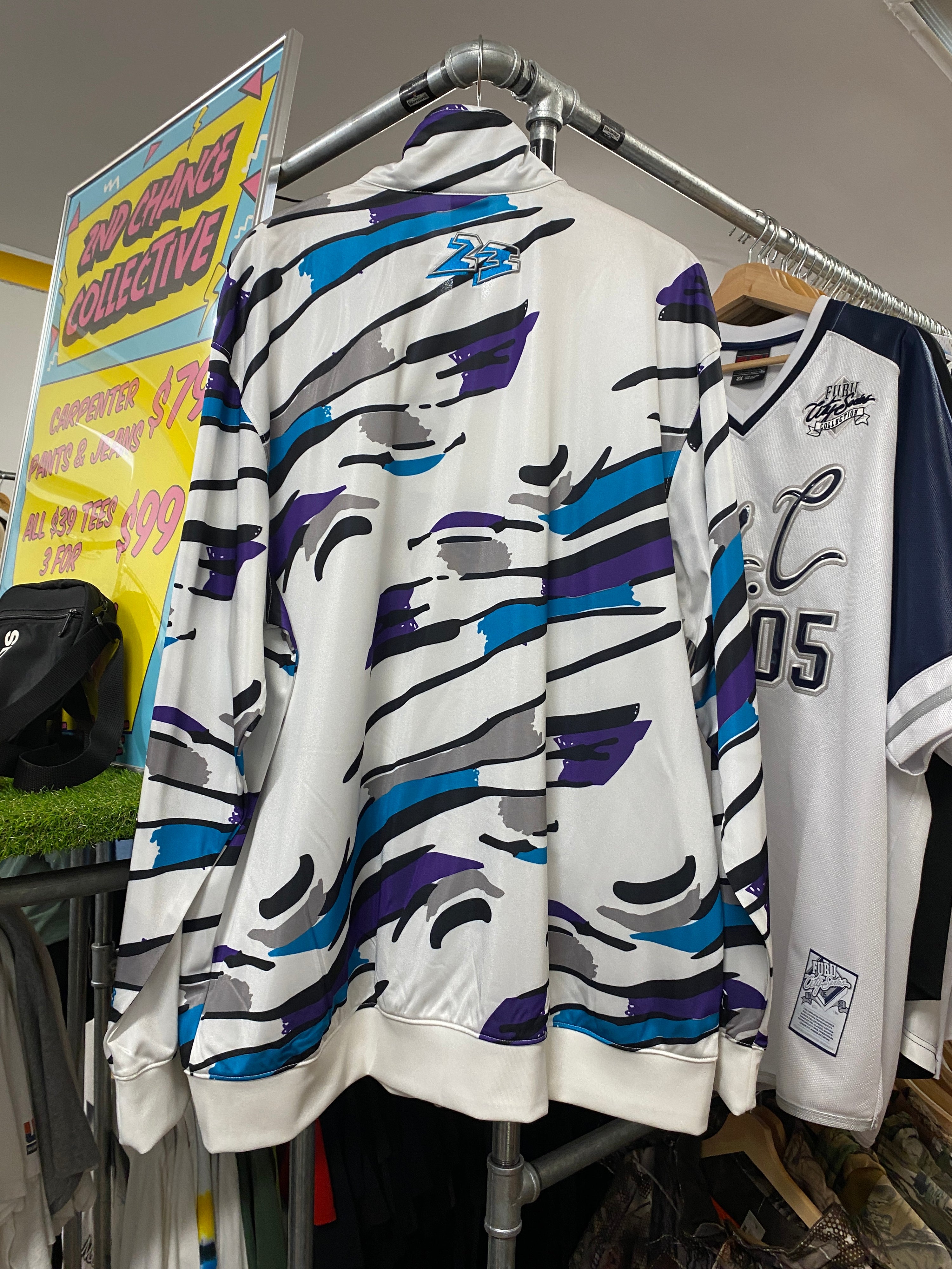 XL - 2005 Air Jordan Colorful Zip Up