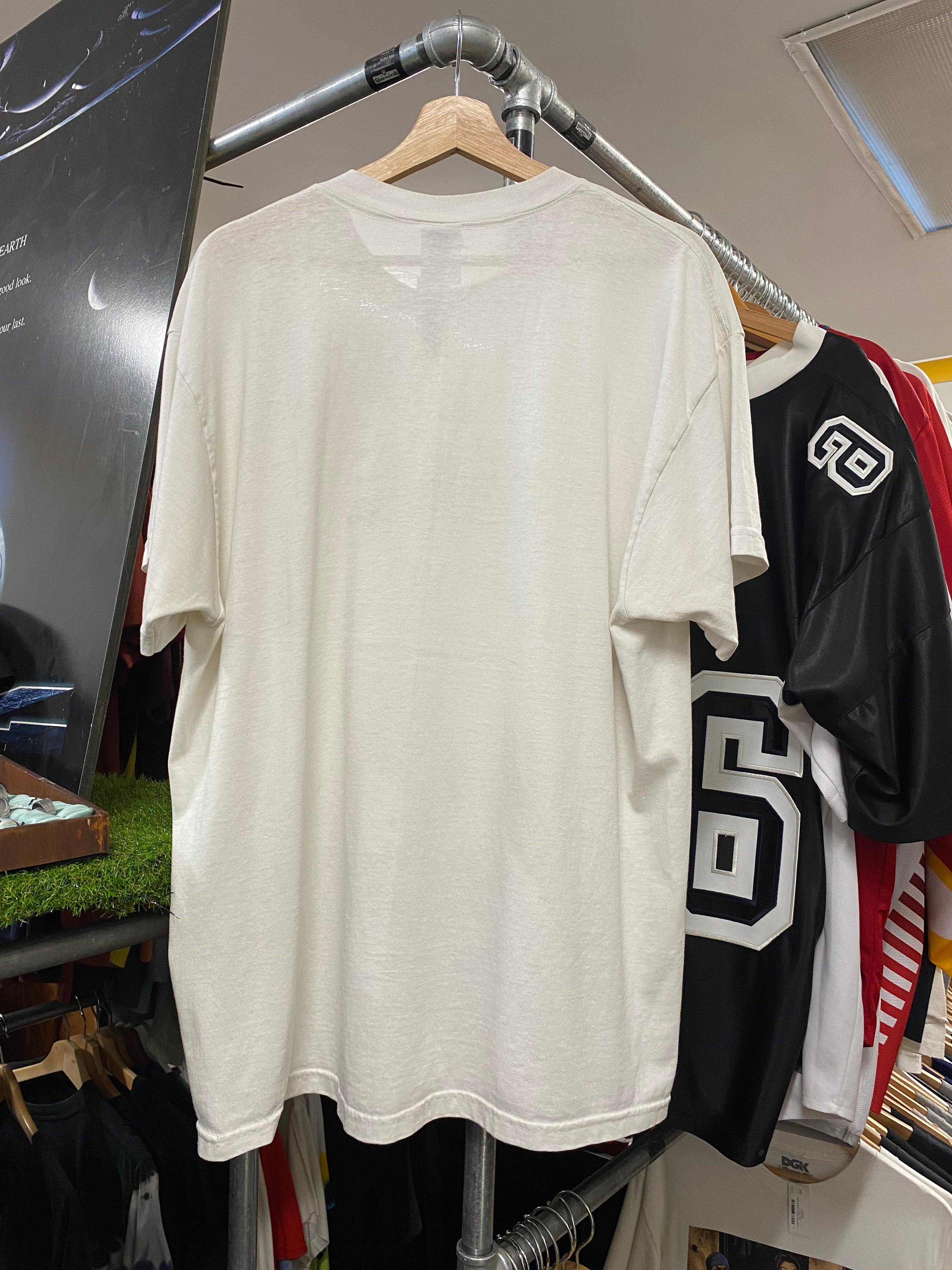 XL - Nike Athletics Yellow/Black Centre Logo White Tee